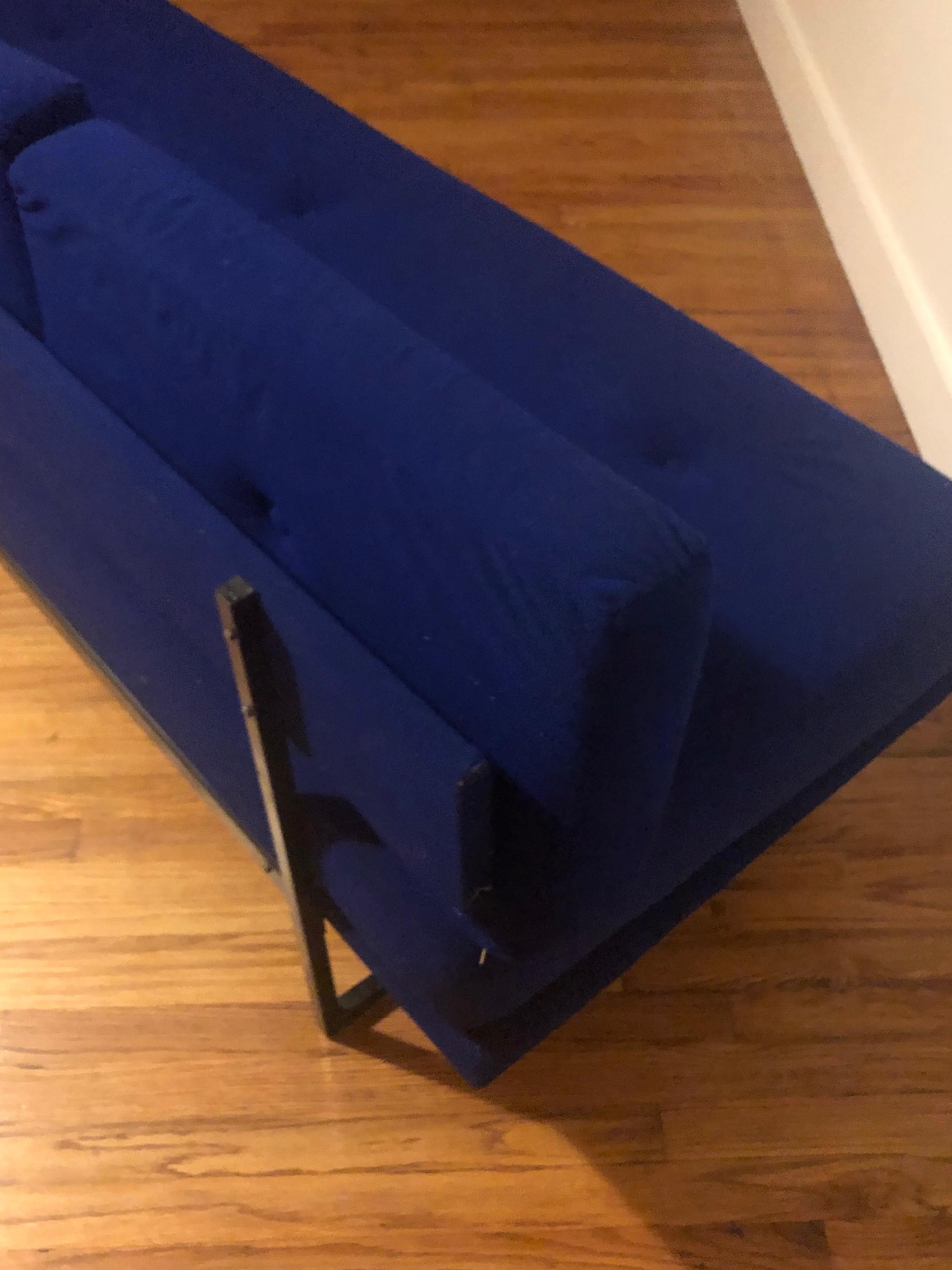 French Mid-Century Modern Sofa / Day Bed by A R P & Yves Klein Blue Style Fabric For Sale 4