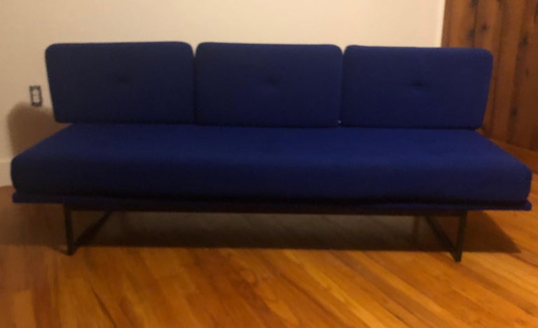 French Mid-Century Modern Sofa / Day Bed by A R P & Yves Klein Blue Style Fabric In Good Condition For Sale In New York, NY