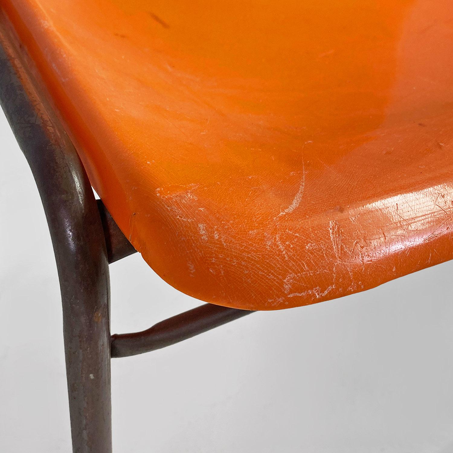 French mid-century modern stackable orange plastic chairs, 1960s For Sale 9