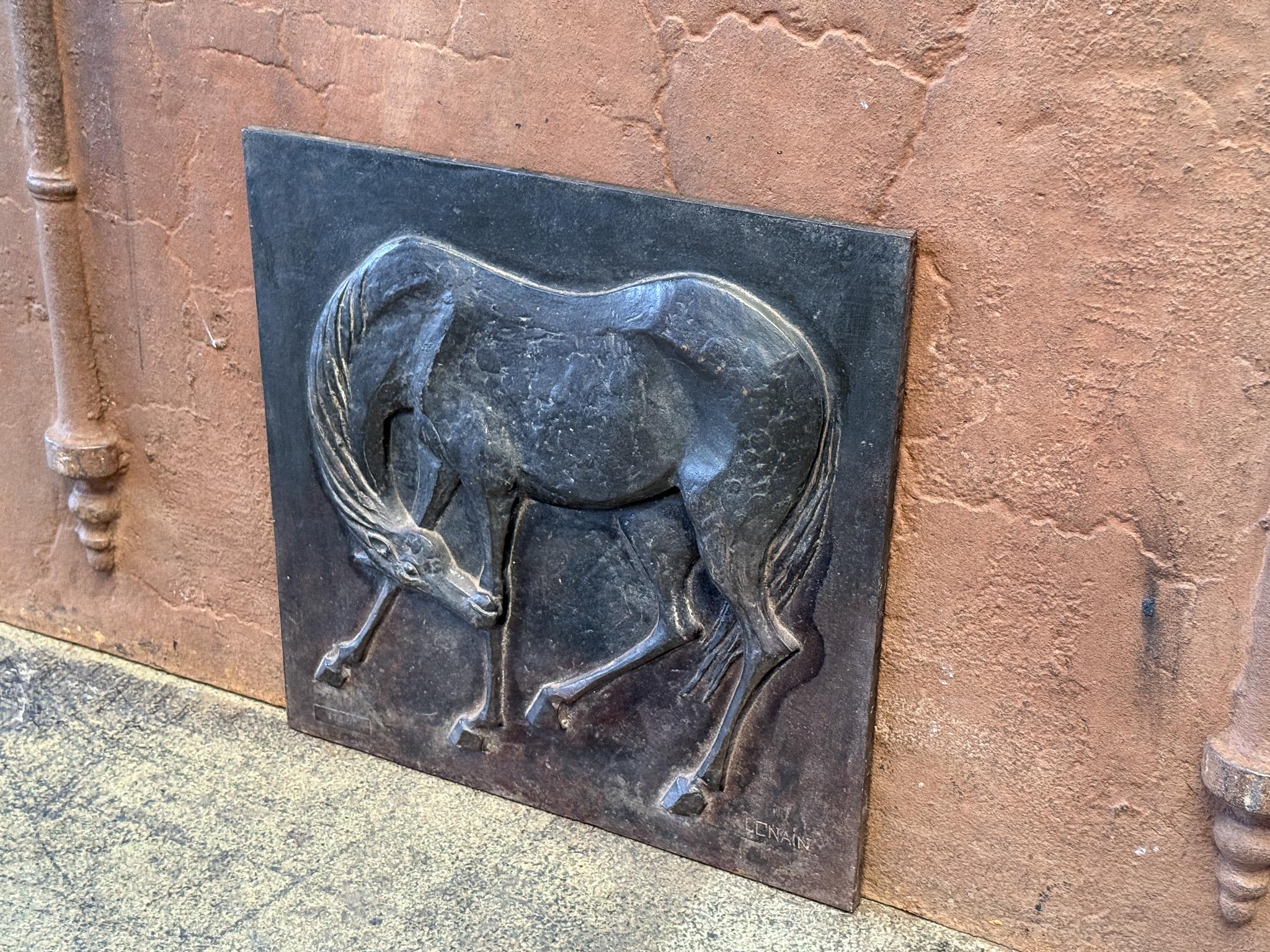 Französisch Mitte des Jahrhunderts Modern Stil 'Pferd' Kamin / Backsplash, 20. im Zustand „Gut“ im Angebot in Soest, NL