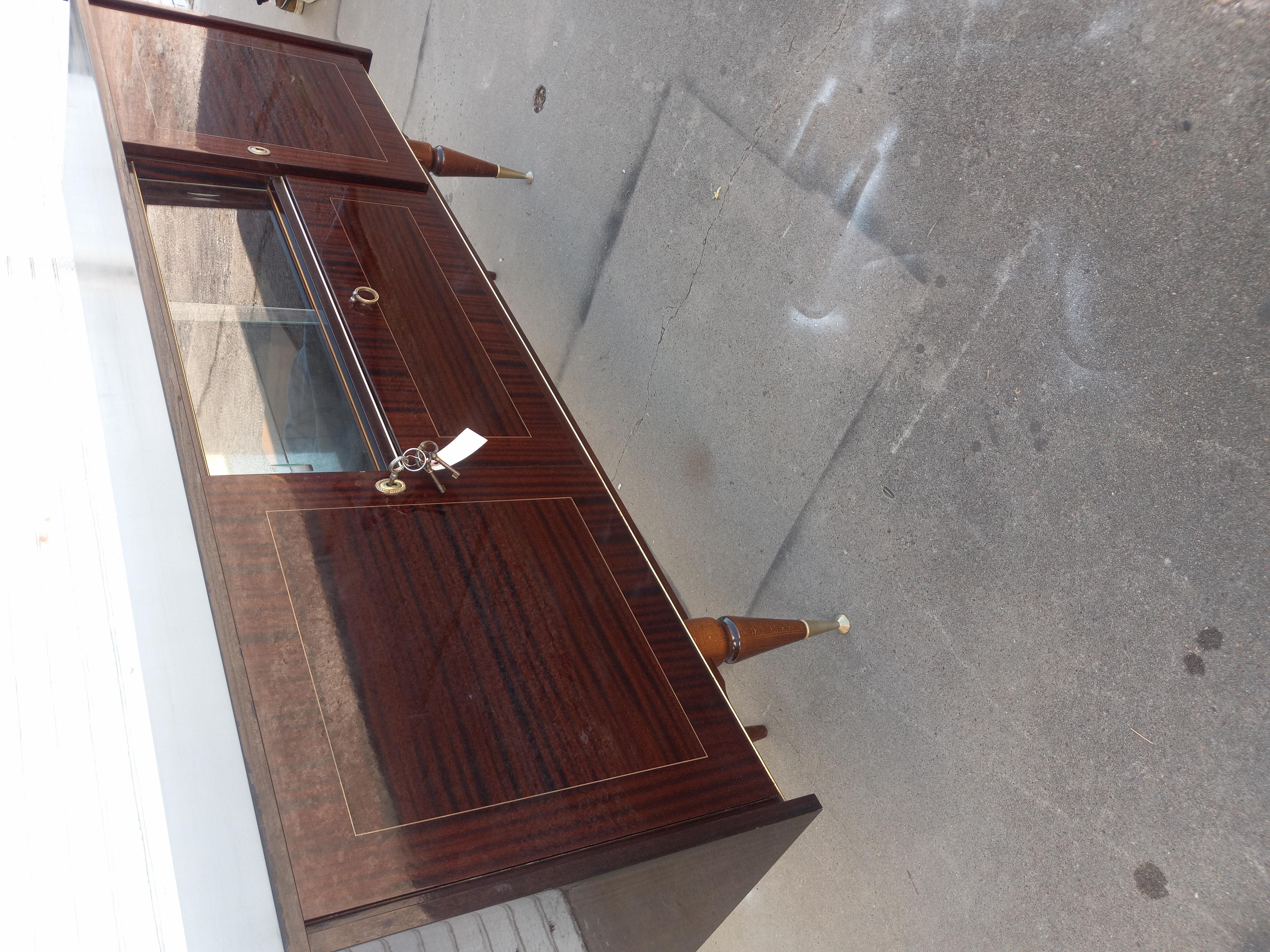 Credenza francese in stile Mid Century Modern
78”x18”x36”