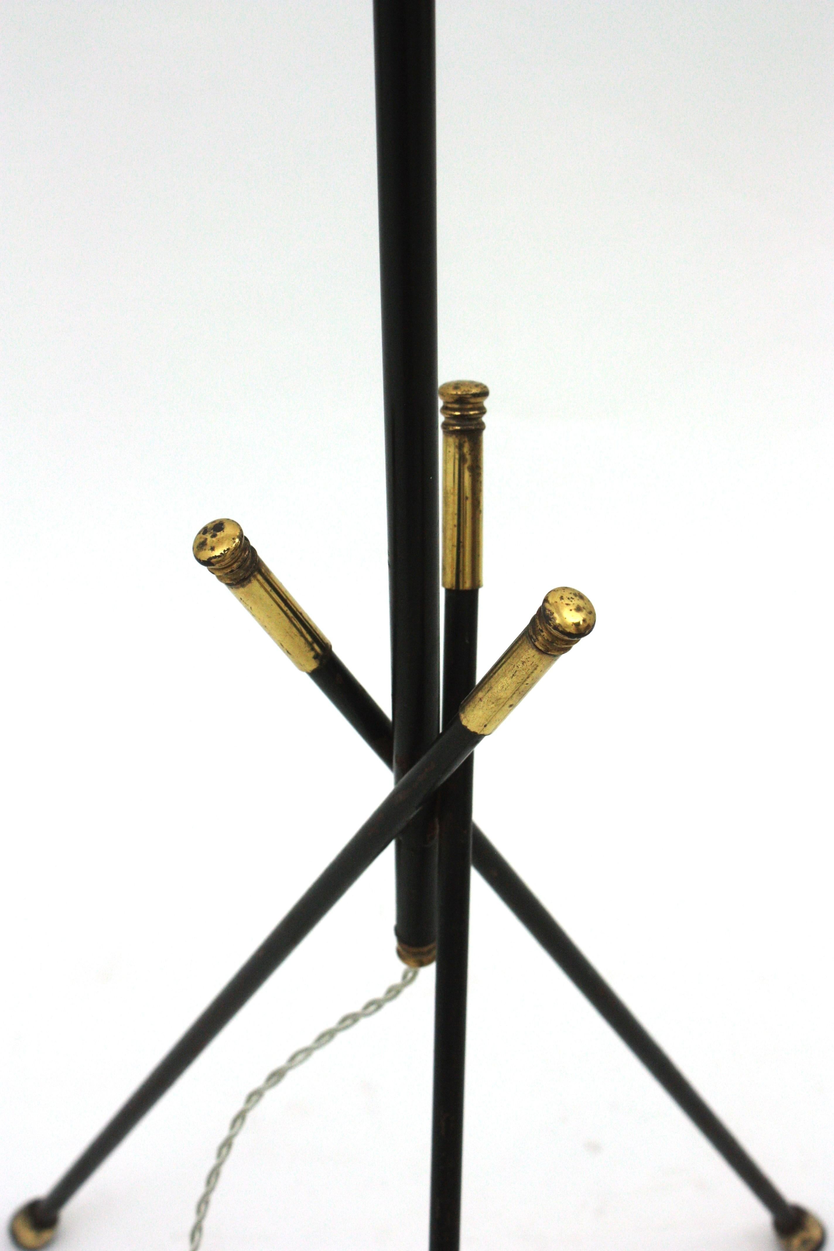 Metal French Mid-Century Modern Tripod Floor Lamp For Sale