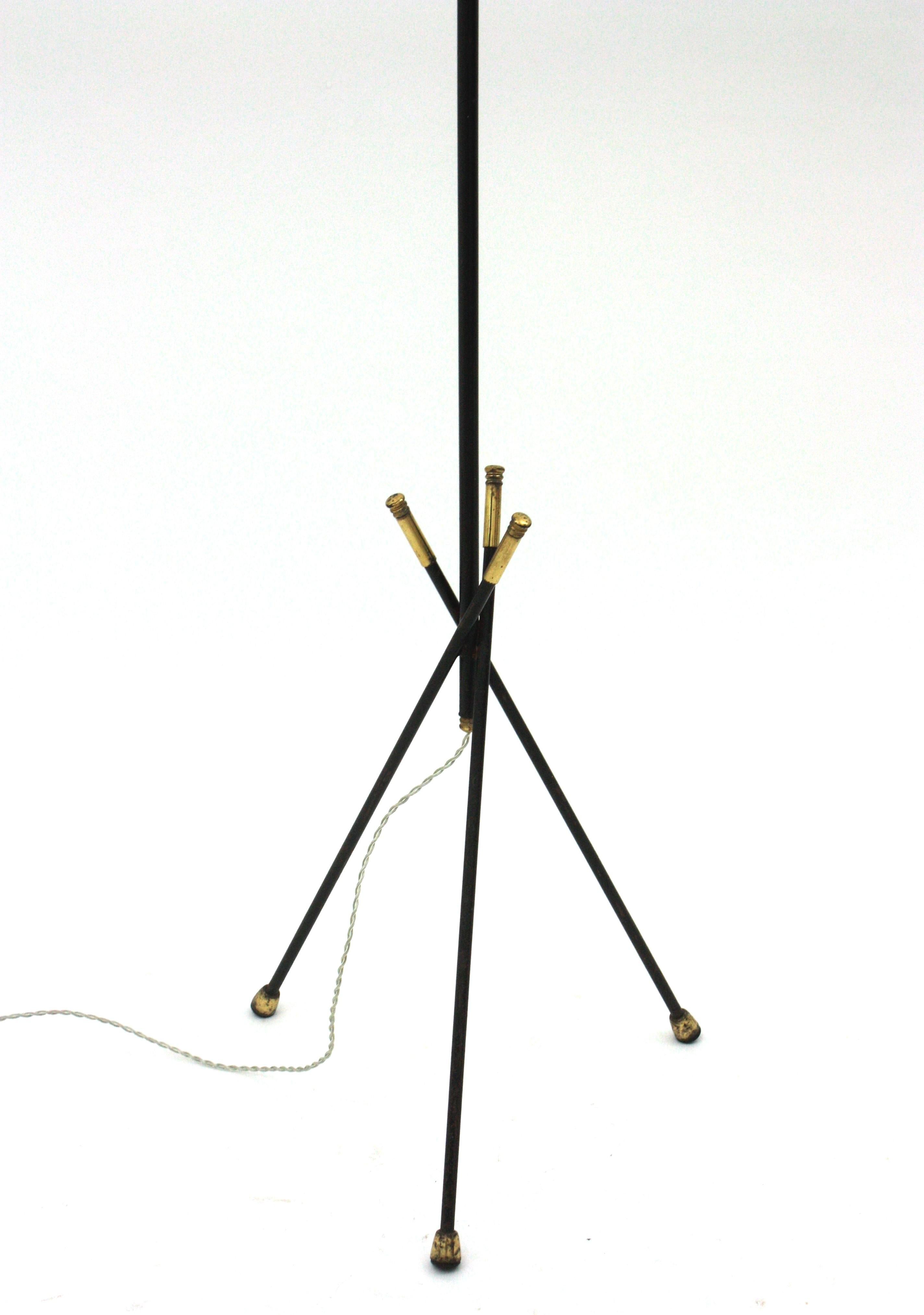 French Mid-Century Modern Tripod Floor Lamp For Sale 3