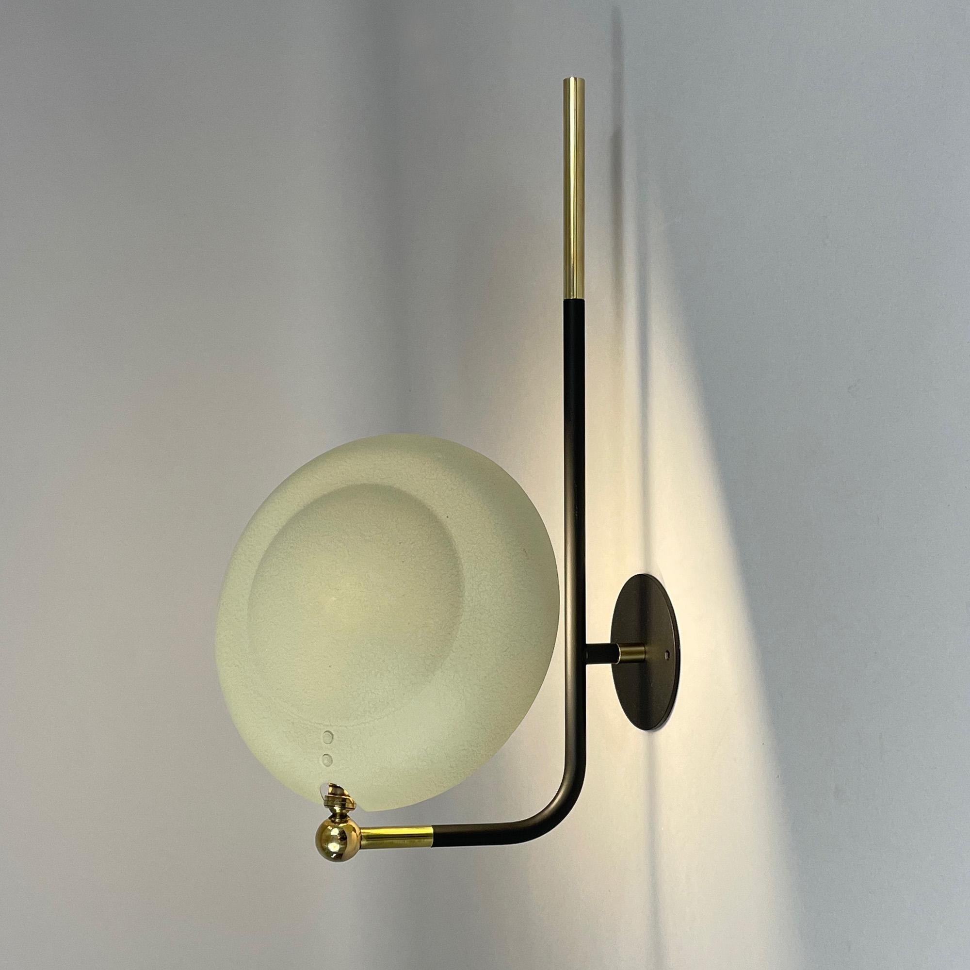 French Mid-Century Modernist Wall Light, 1950s For Sale 2