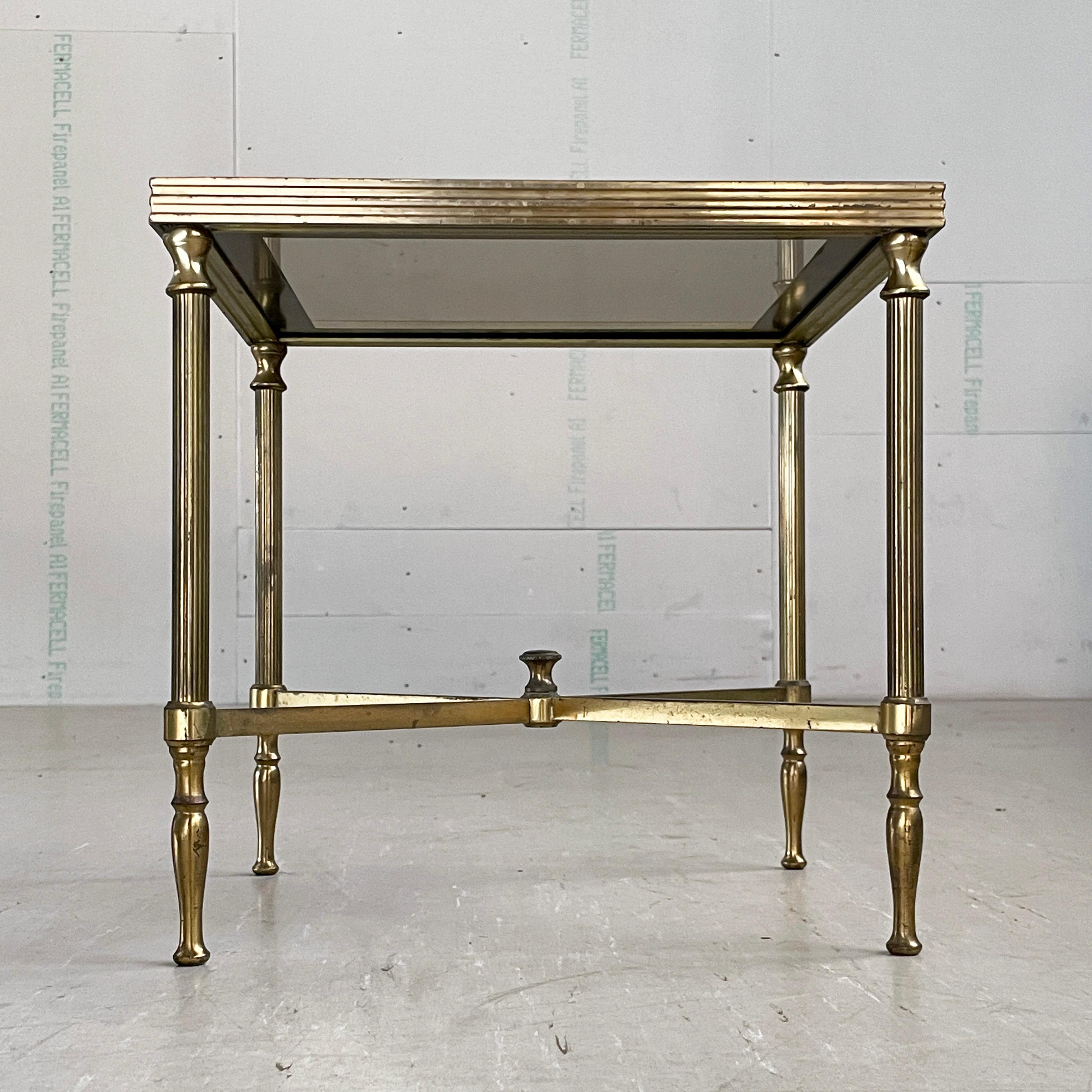 Table d'appoint française de style néoclassique/Hollywood Regency du milieu du siècle dernier en vente 1