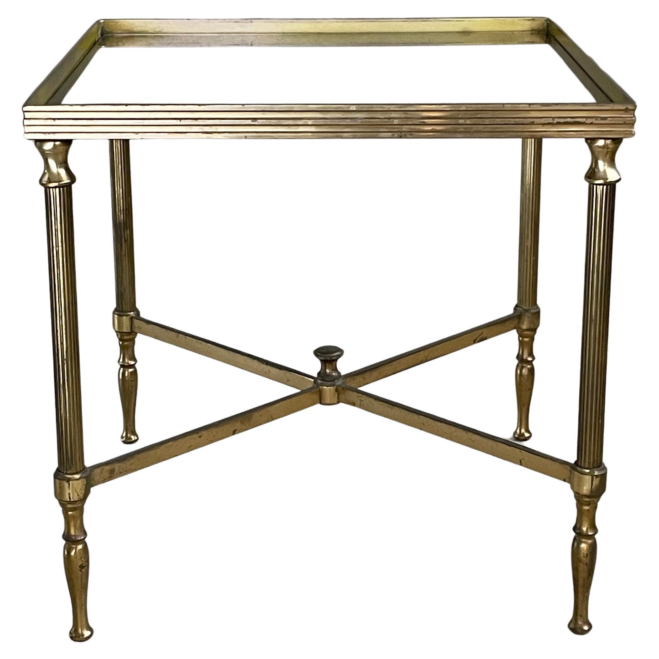Mesa auxiliar de latón estilo neoclásico francés de mediados de siglo / Hollywood Regency