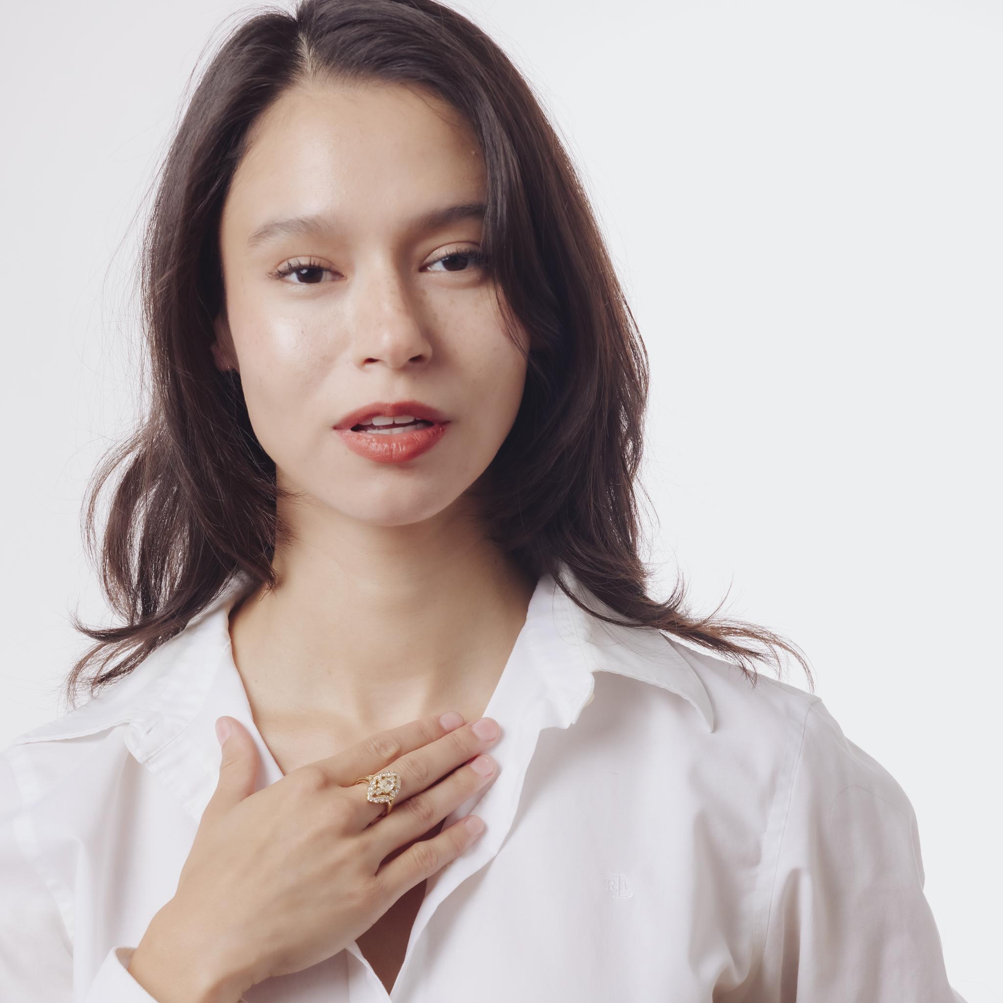 Bague navette en or jaune 18k avec diamant taille mine ancienne du milieu du siècle dernier Pour femmes en vente