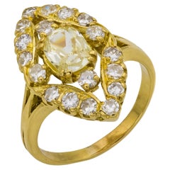 Bague navette en or jaune 18k avec diamant taille mine ancienne du milieu du siècle dernier