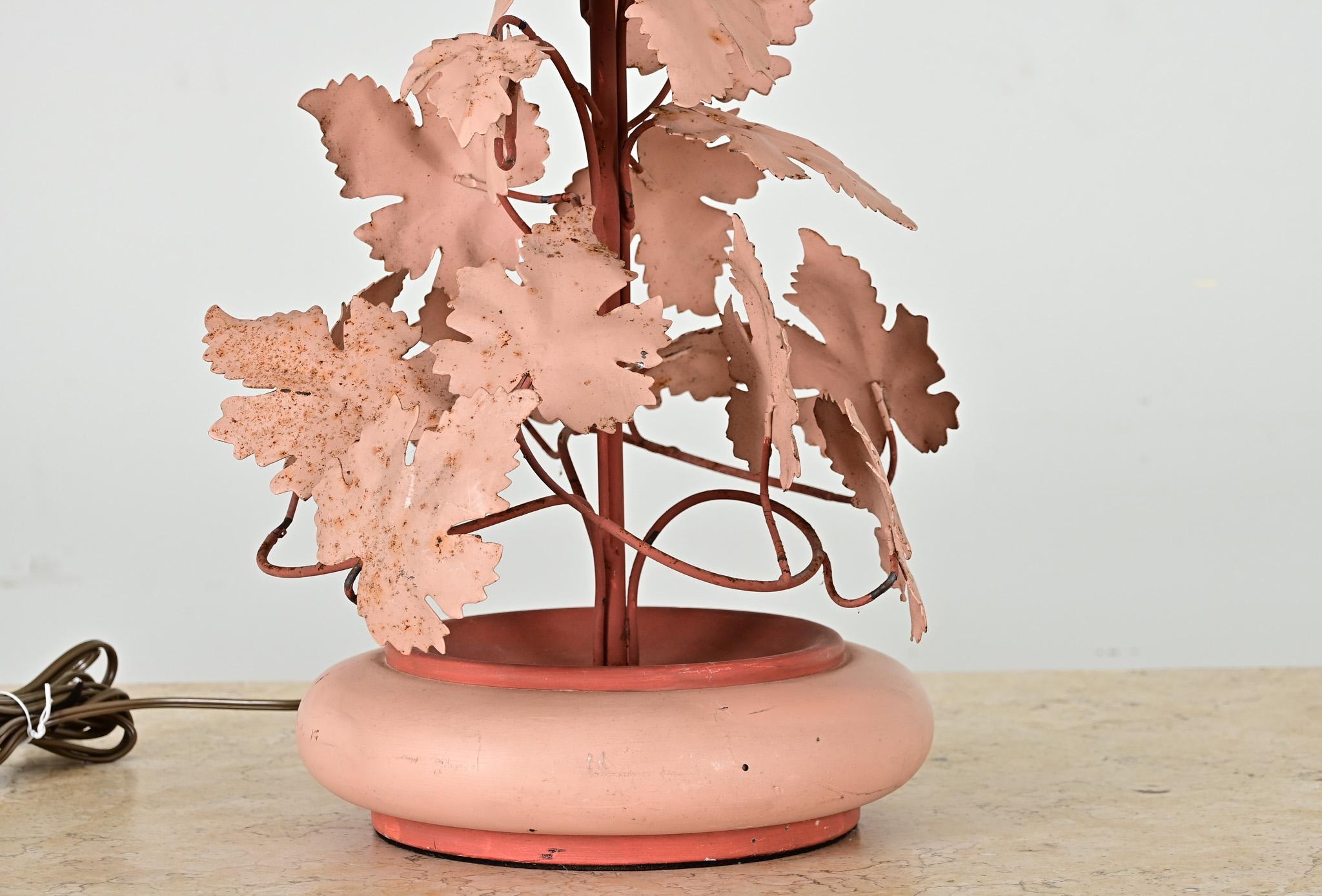 Hand-Crafted French Mid-Century Painted Tole Table Lamp