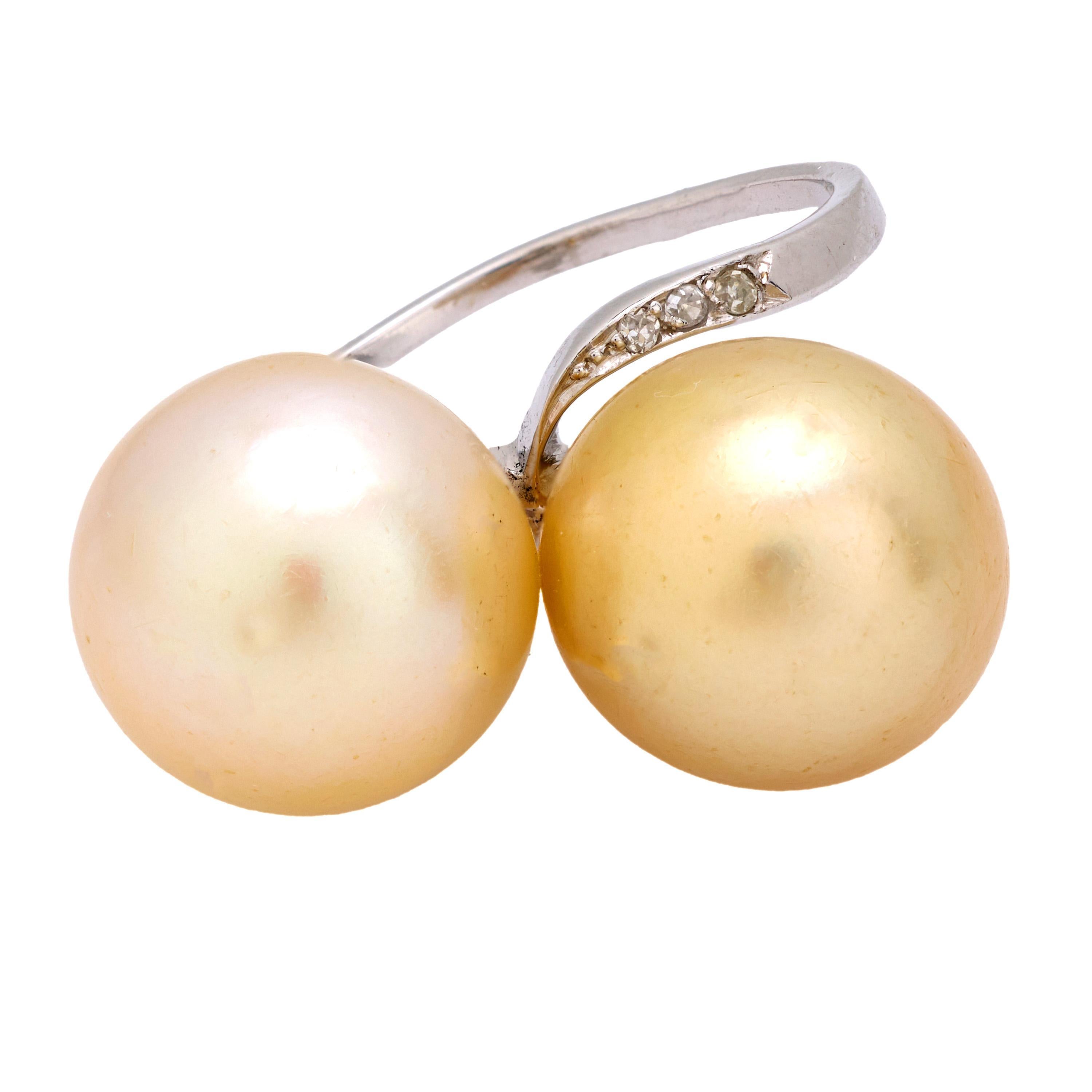 Moderno Anello francese di metà secolo con perla e diamante in platino Toi Et Moi in vendita