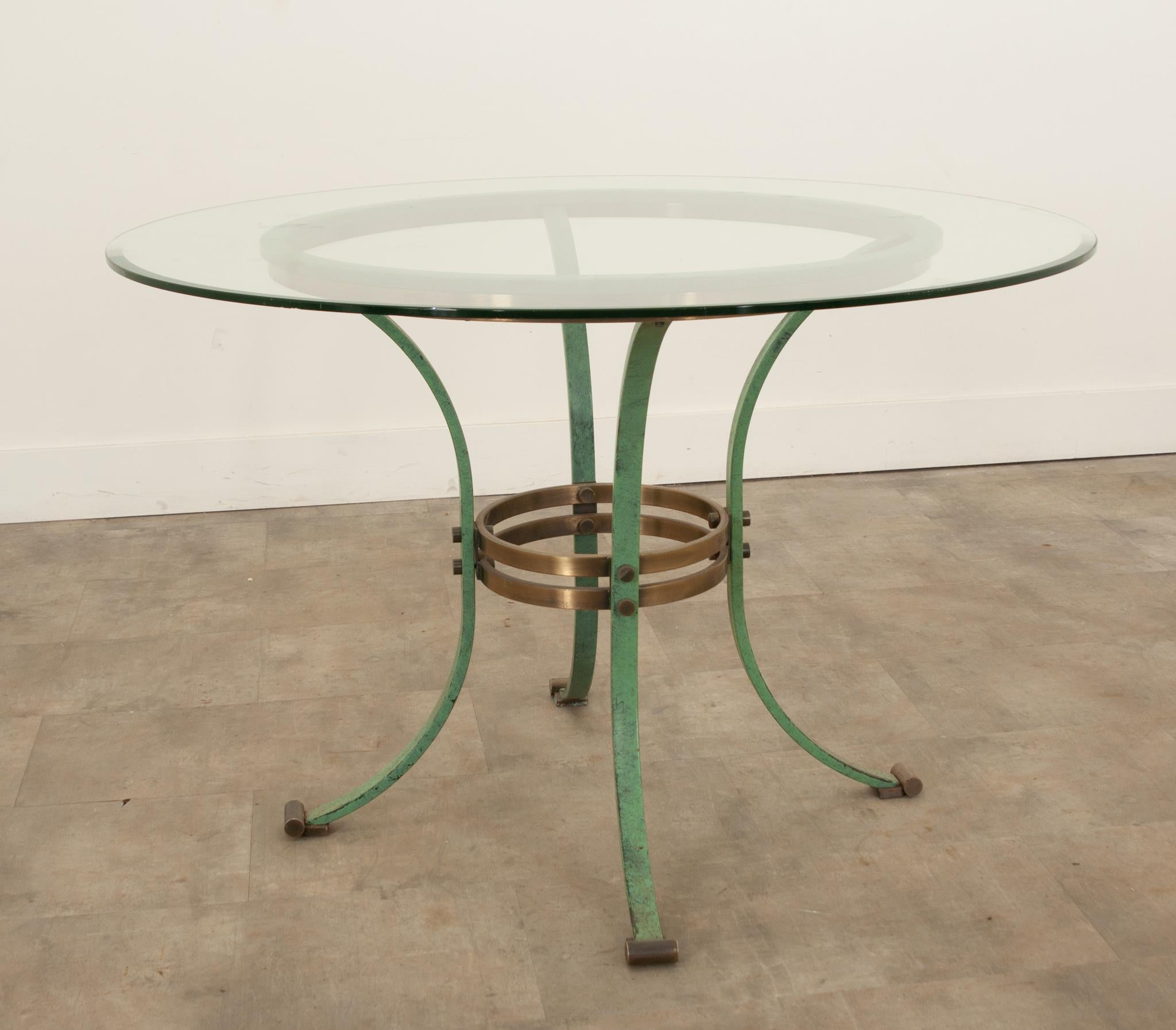 French Mid-Century Pedestal Dining Table For Sale 5