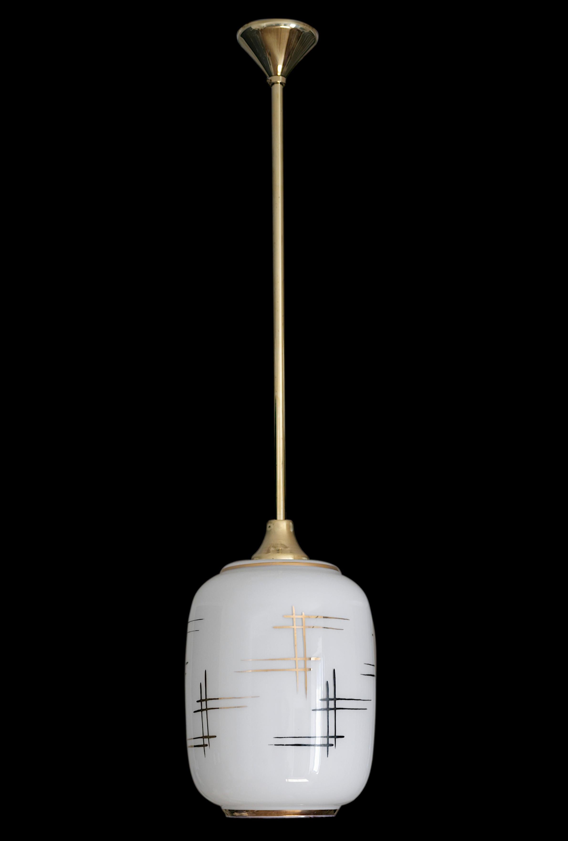 French mid-century pendant ceiling-light, France, 1950s. Glass & brass. Gilt and silvered stylized pattern. Height : 29.5