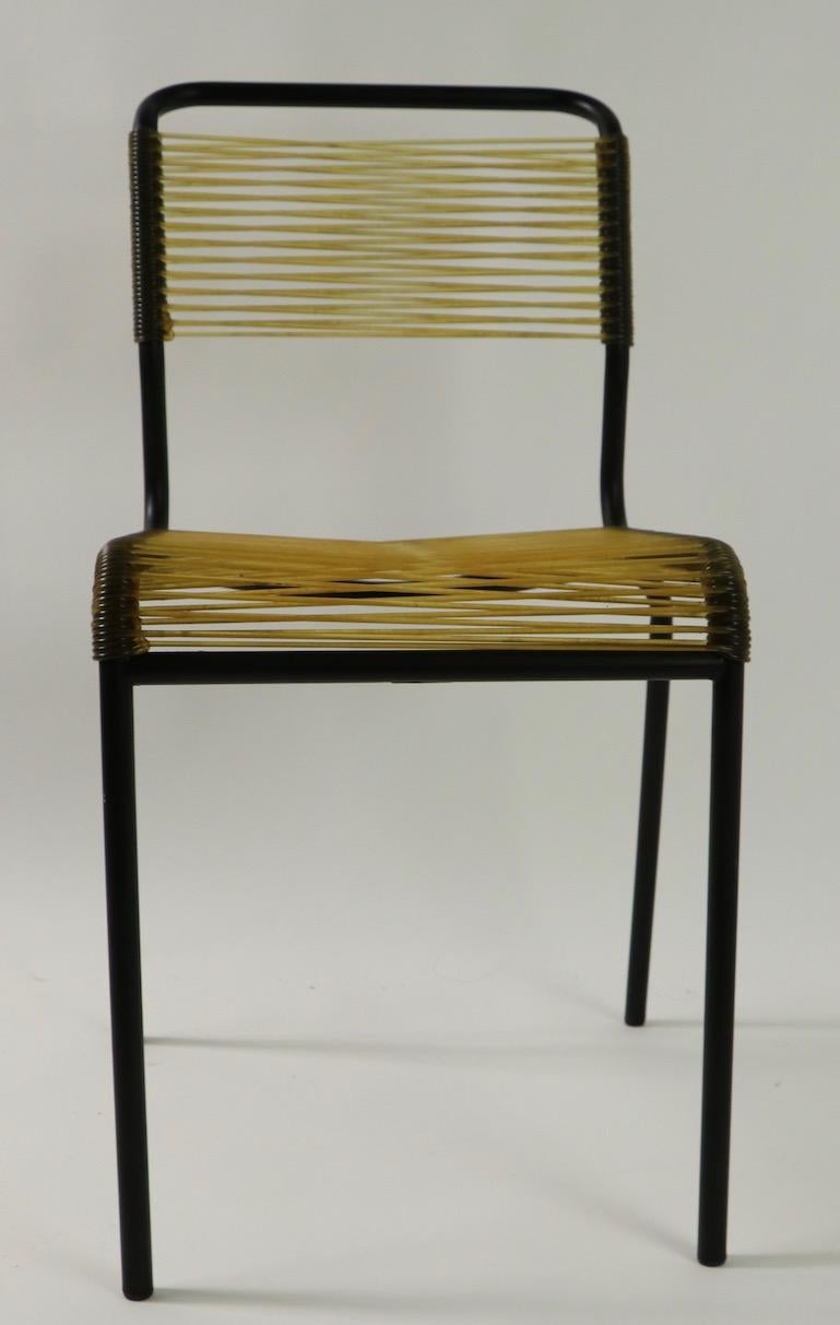 French Mid Century Plastic String Chair with Tubular Steel Frame For Sale 2