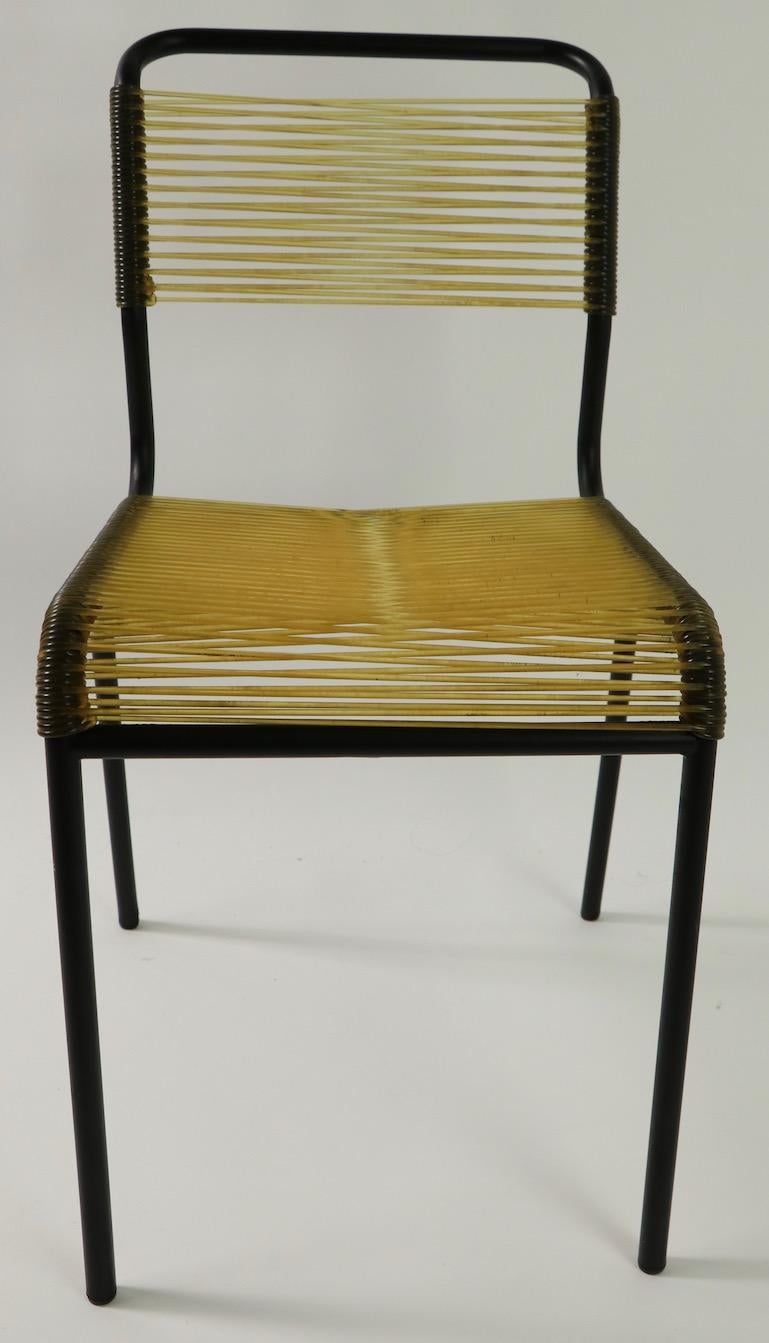 20th Century French Mid Century Plastic String Chair with Tubular Steel Frame For Sale