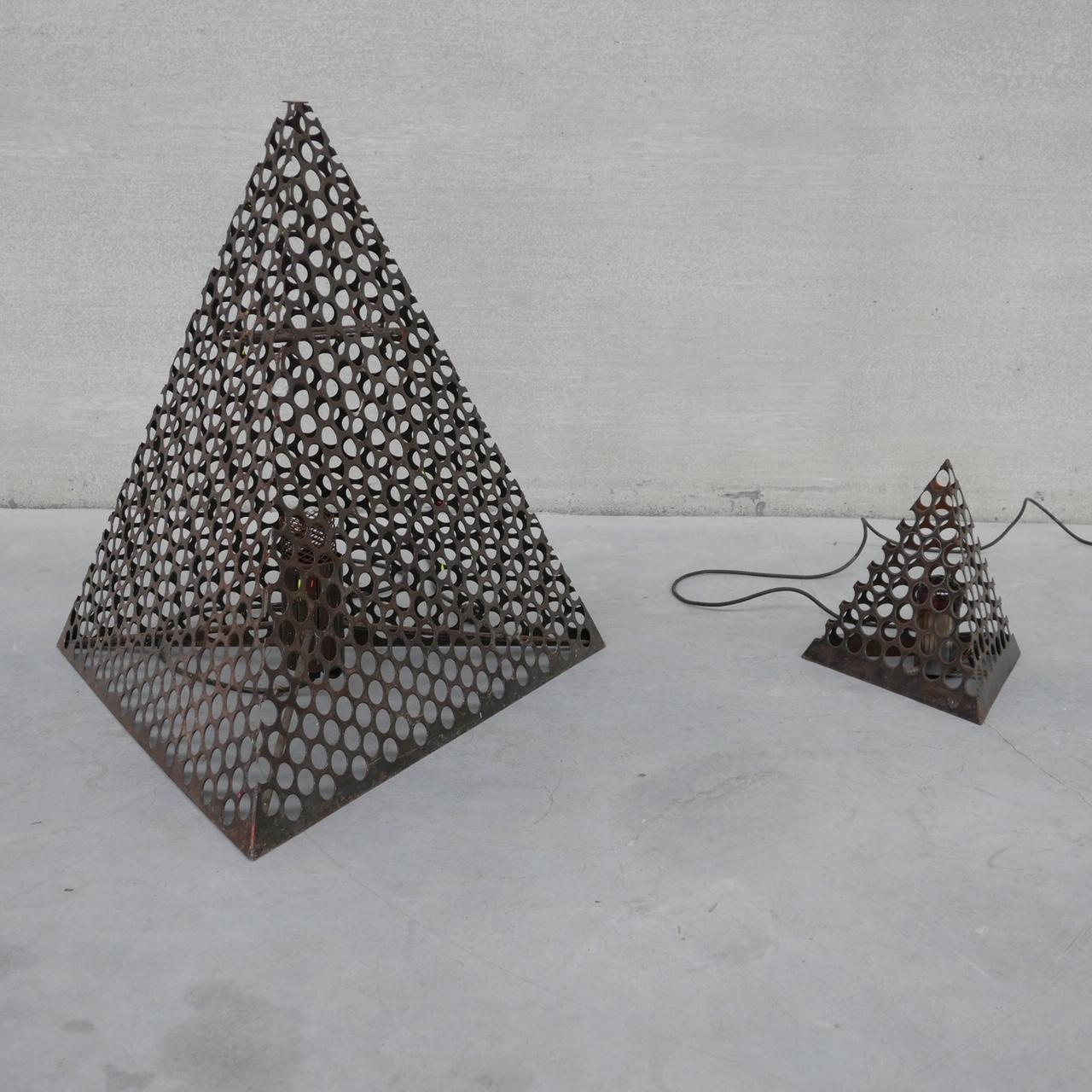 French Mid-Century Pyramid Geometric Floor and Table Lamp Pair In Good Condition For Sale In London, GB