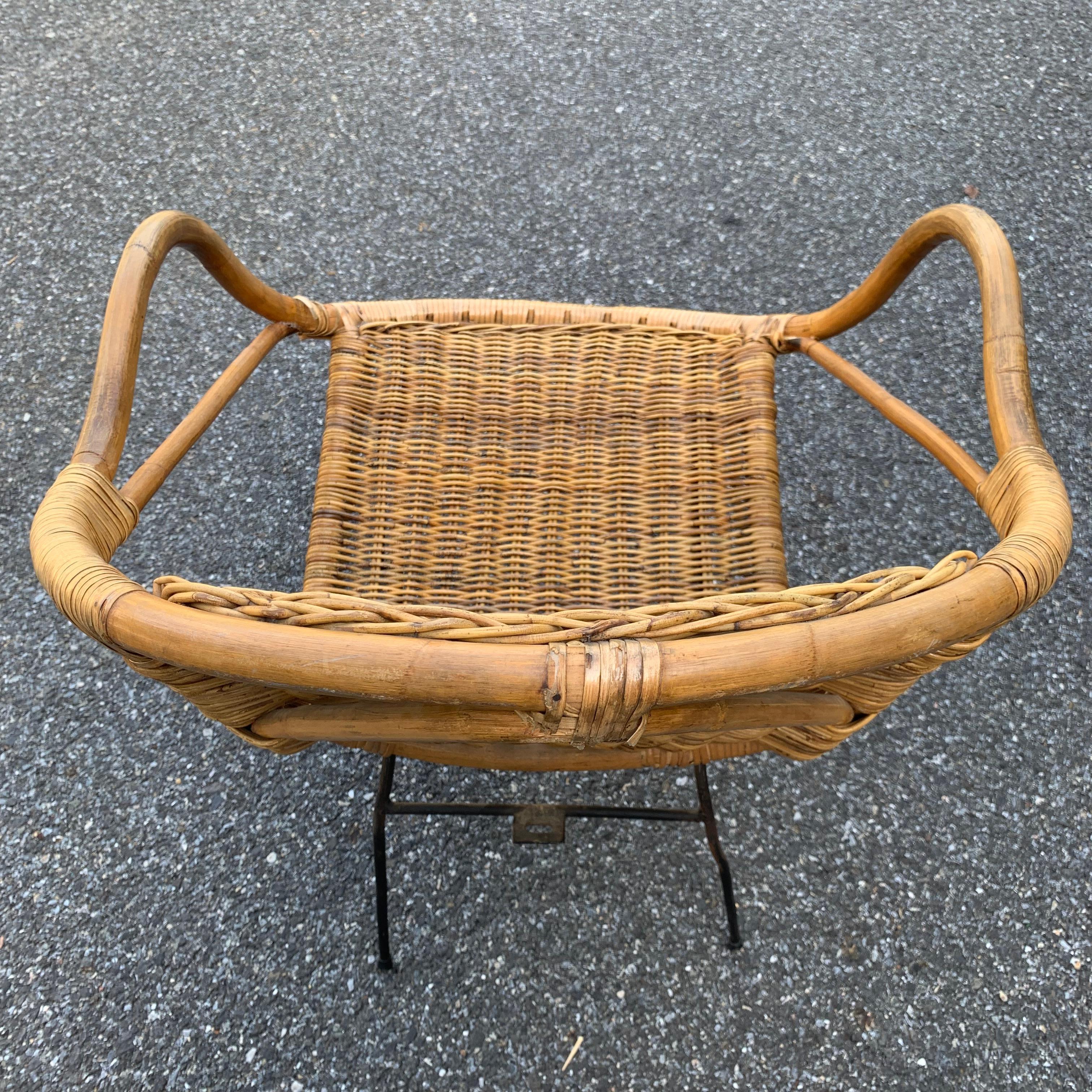French Mid-Century Rattan Patio Armchair In Good Condition For Sale In Haddonfield, NJ