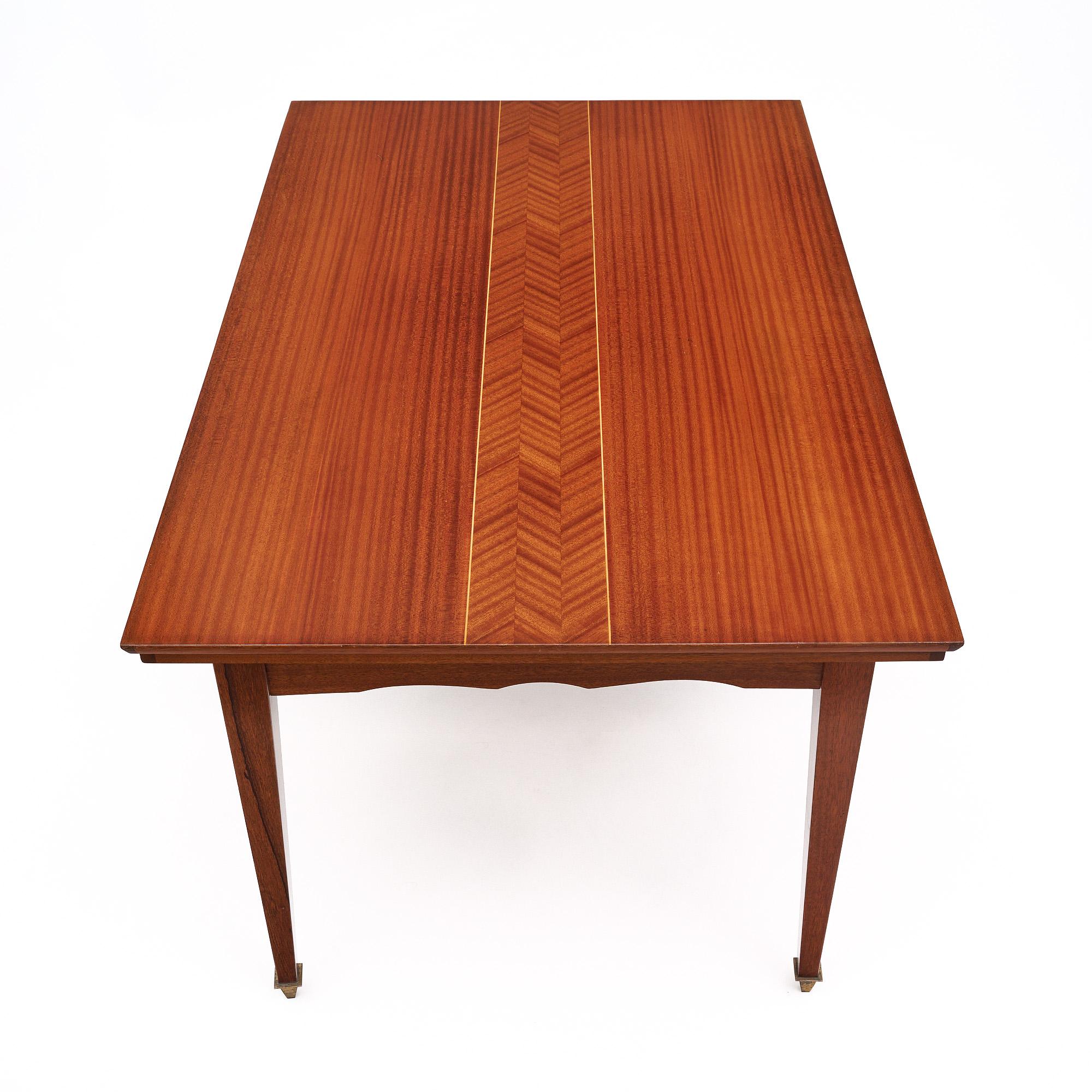 French Mid-Century Rosewood Dining Table For Sale 3