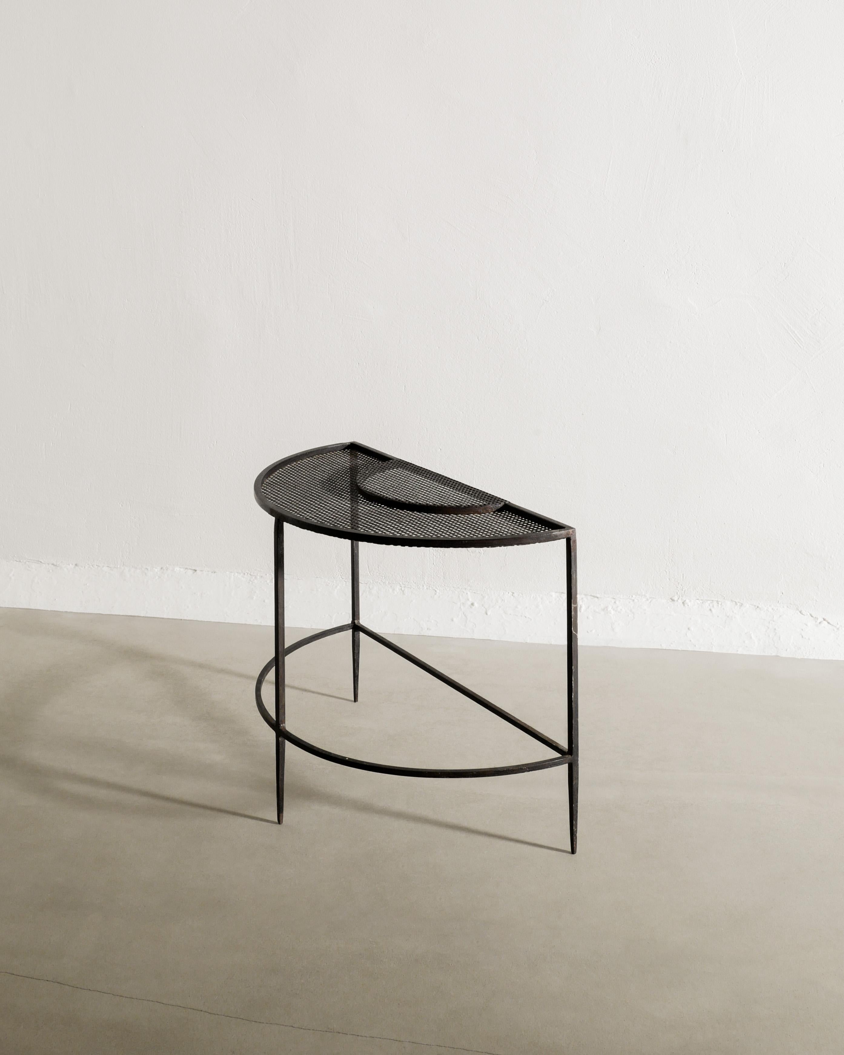Francese French Mid Century Side Console Table in Black Metal by Mathieu Matégot, 1950s in vendita