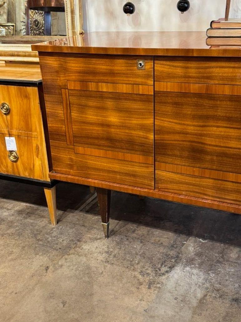 Metà XX secolo Credenza francese di metà secolo in vendita