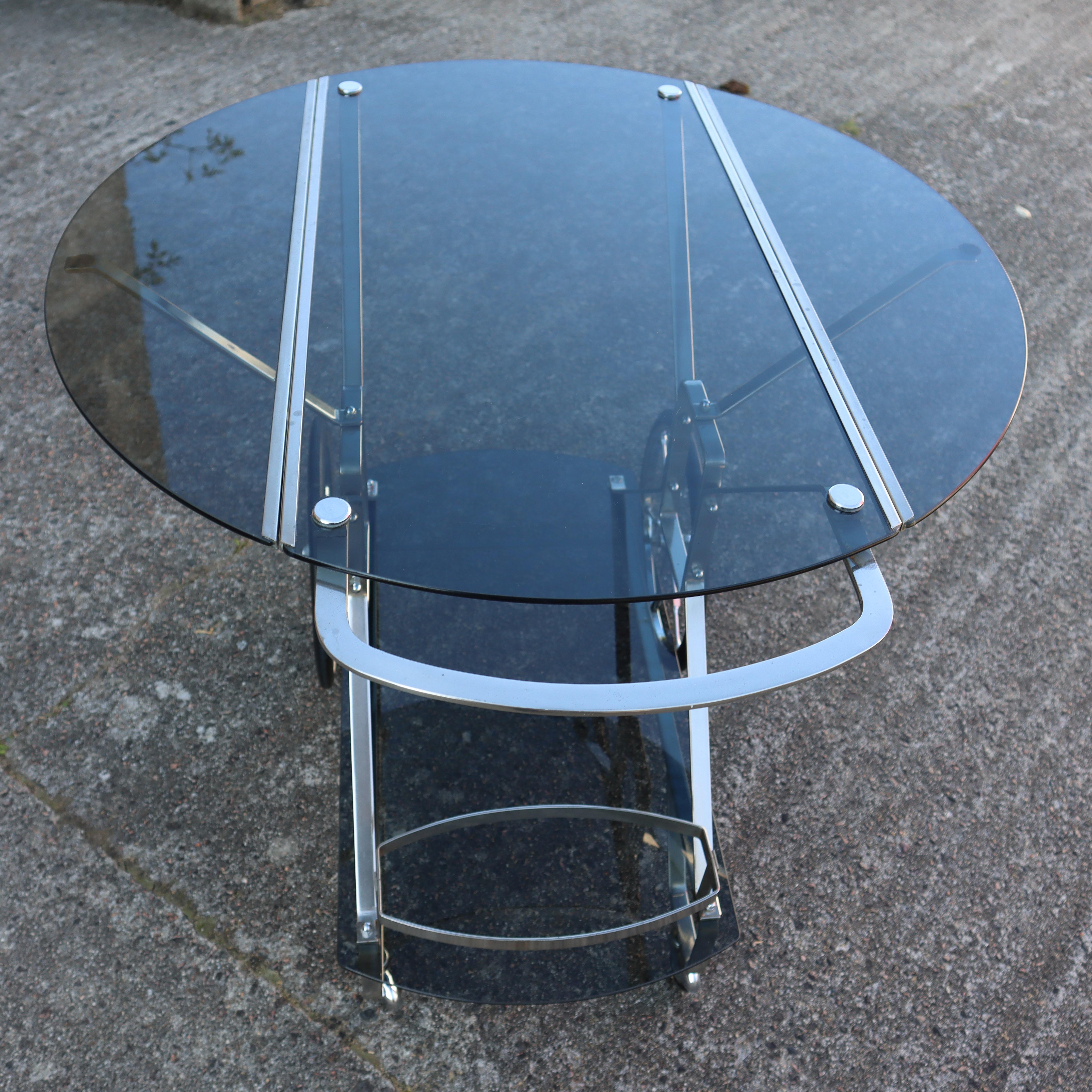 French Mid-Century Smoked Glass and Chrome Bar Trolley-Drop Leaf Bar Cart-60s en vente 7