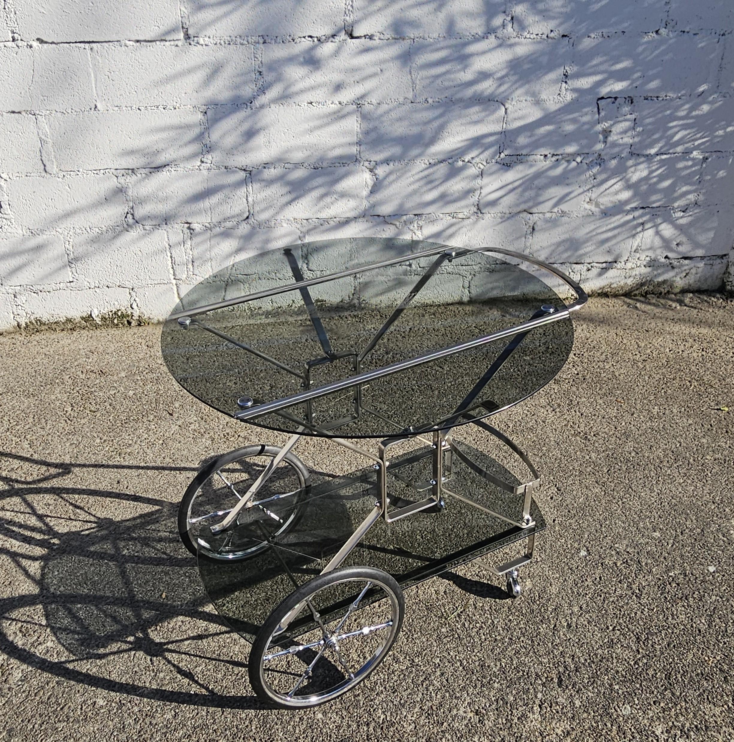 Milieu du XXe siècle French Mid-Century Smoked Glass and Chrome Bar Trolley-Drop Leaf Bar Cart-60s en vente