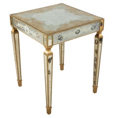 Table d'appoint carrée française en bois doré et églomisé mi-siècle