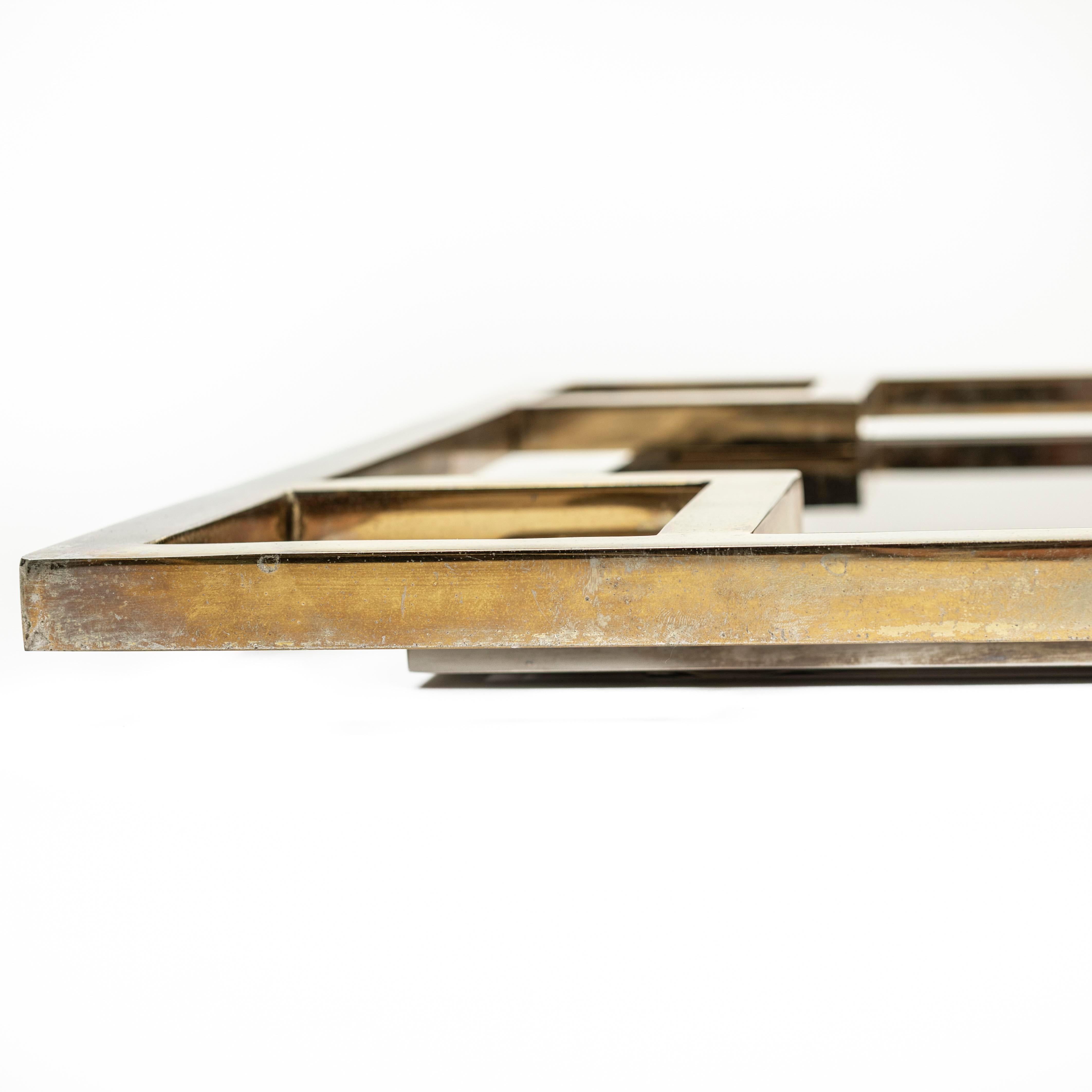 Laiton Miroir en laiton chromé quadrillé du milieu du siècle par Maison Jansen, Paris 1970 en vente