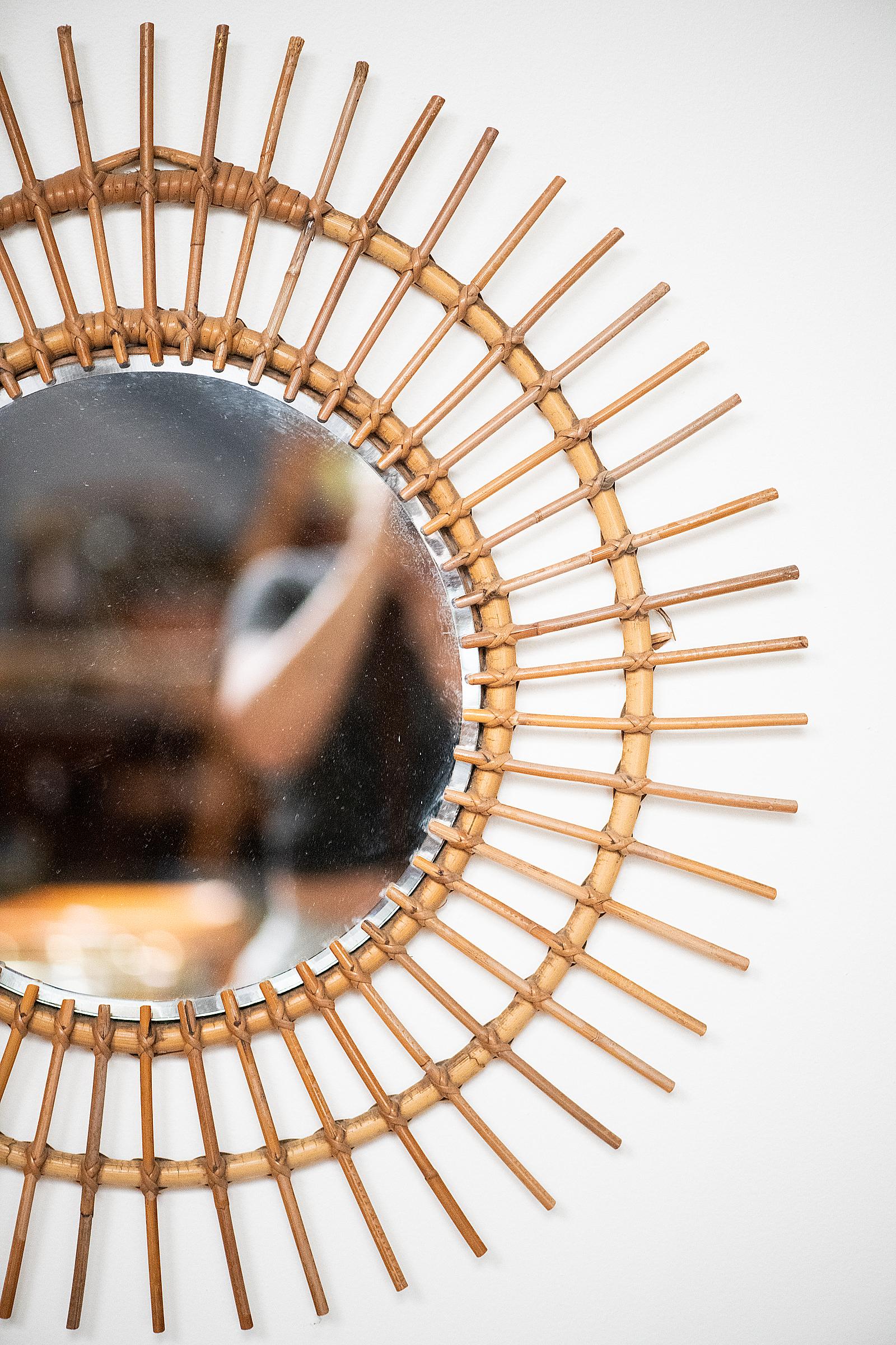 French Mid-Century Sunburst or Starburst Mirror of Bamboo & Rattan (Dia 27 3/8) For Sale 3