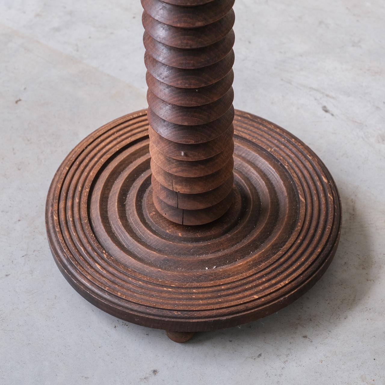 French Mid-Century Turned Oak Pedestal or Plant Stand In Good Condition For Sale In London, GB