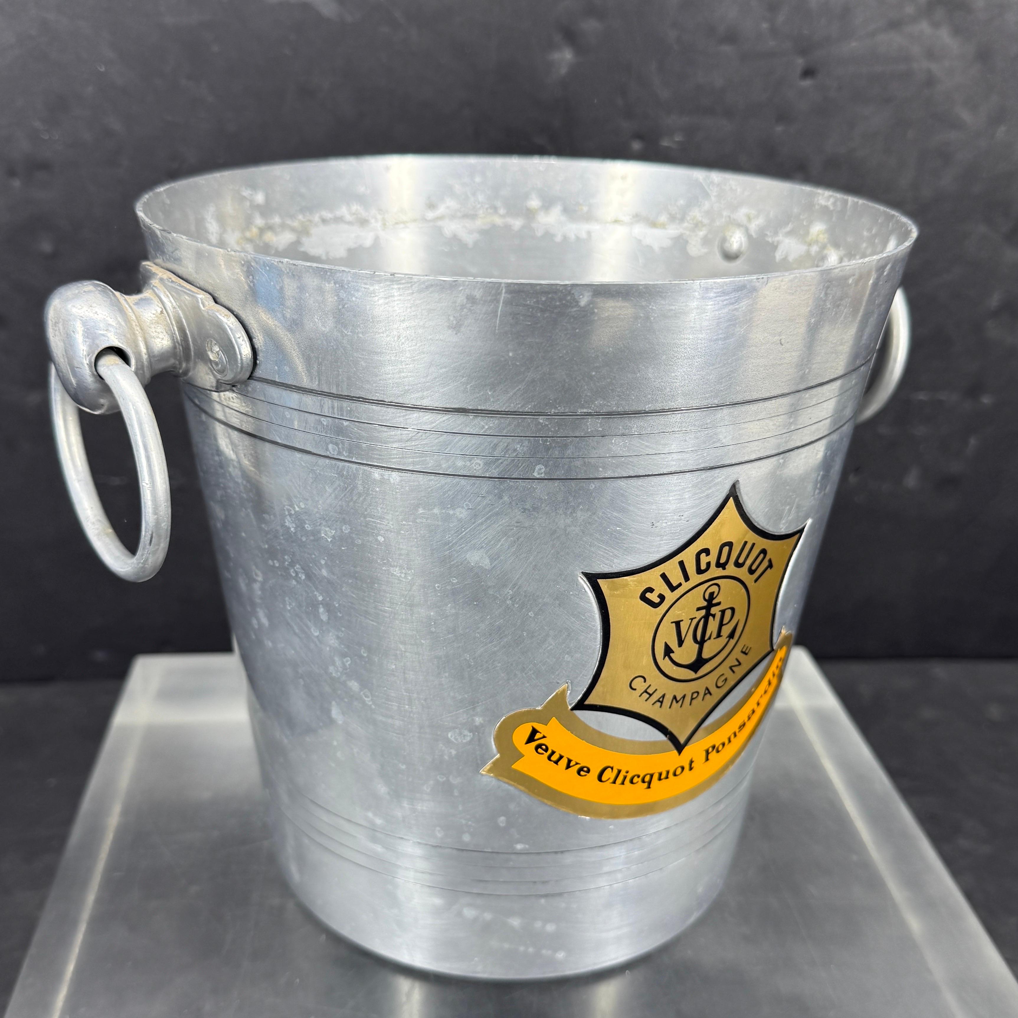 Französischer Eiskübel für Champagner Veuve Clicquot aus der Jahrhundertmitte im Angebot 4