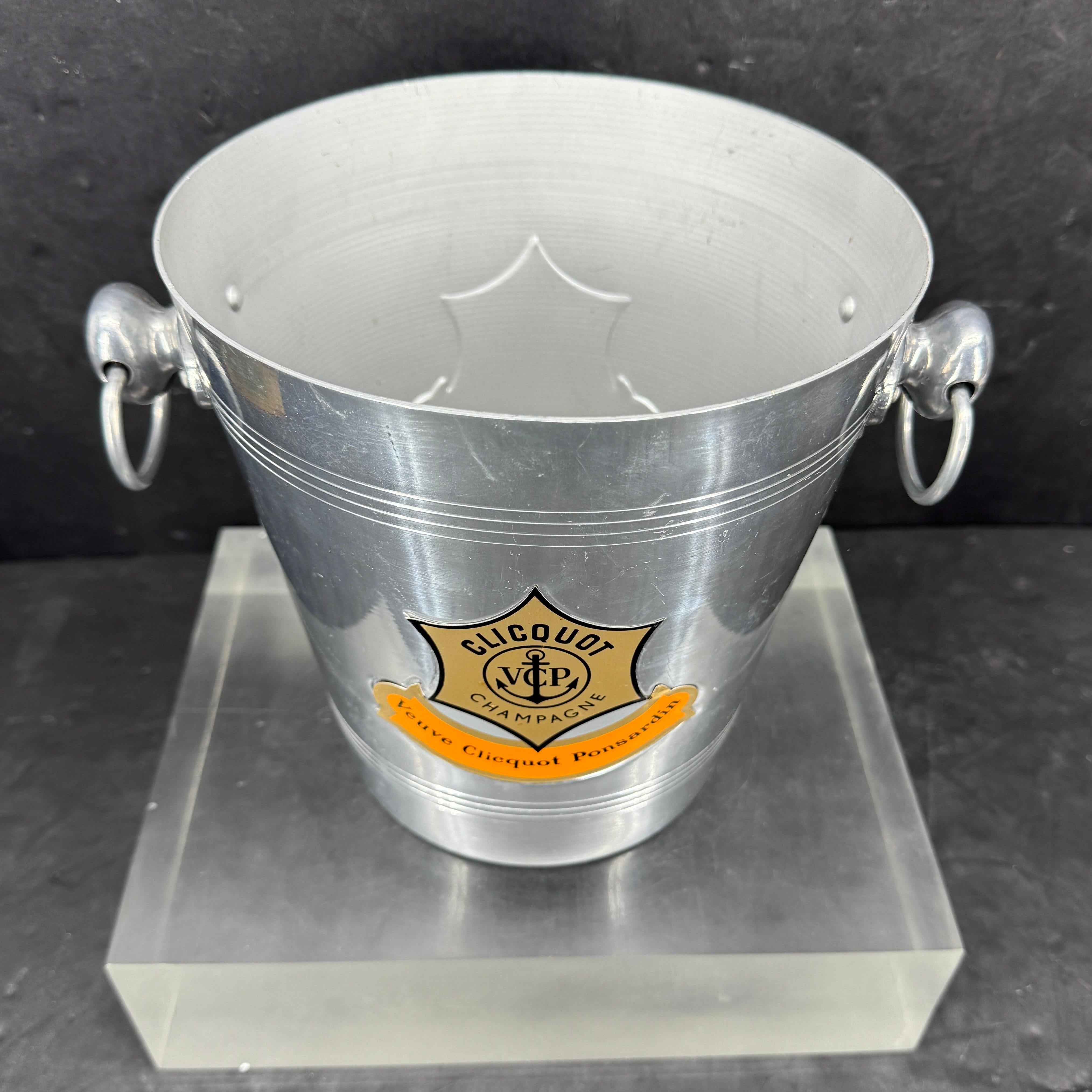 20th Century French Mid-Century Veuve Clicquot Champagne Wine Ice Bucket For Sale