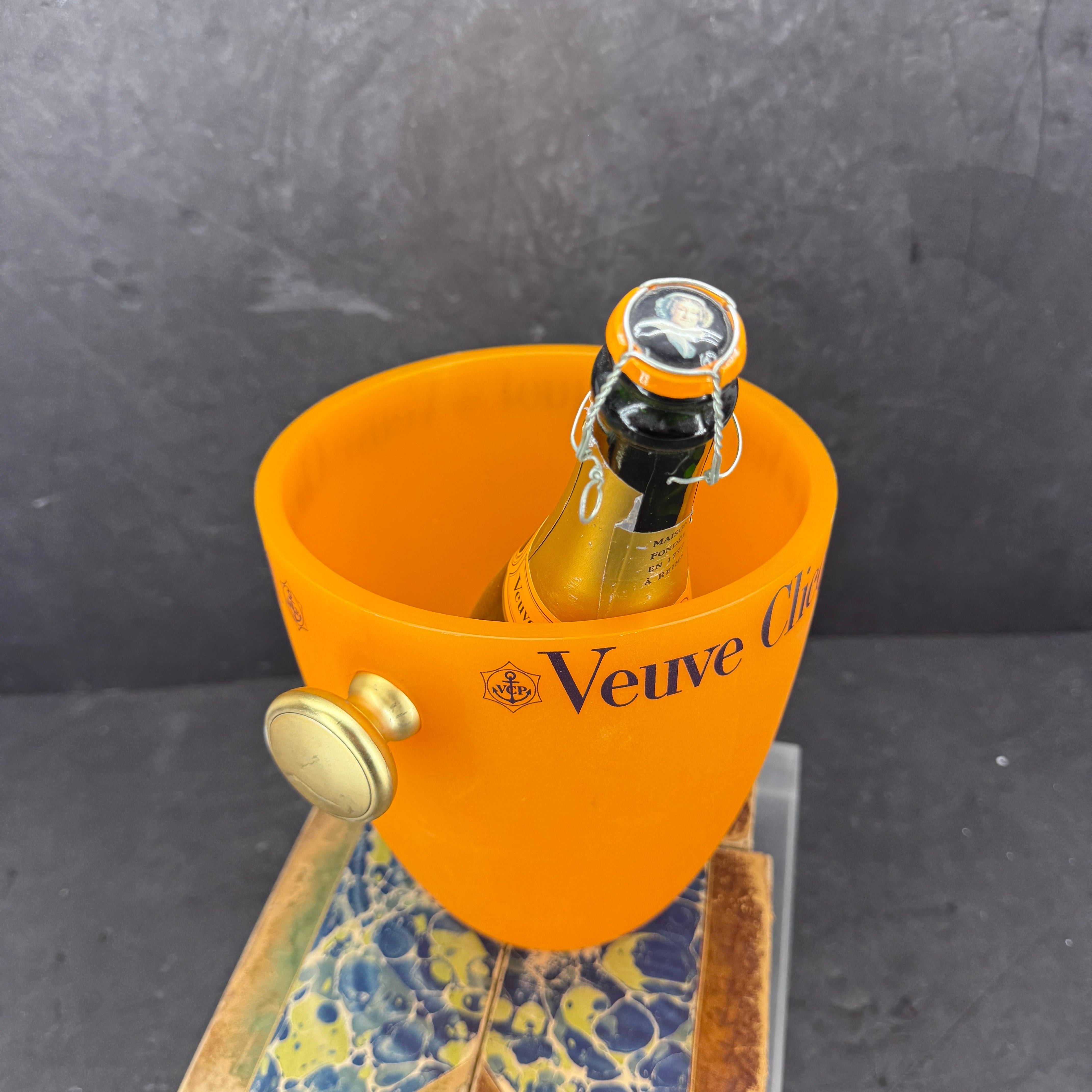 Französischer Eiskübel für Champagner Veuve Clicquot aus der Jahrhundertmitte im Angebot 1