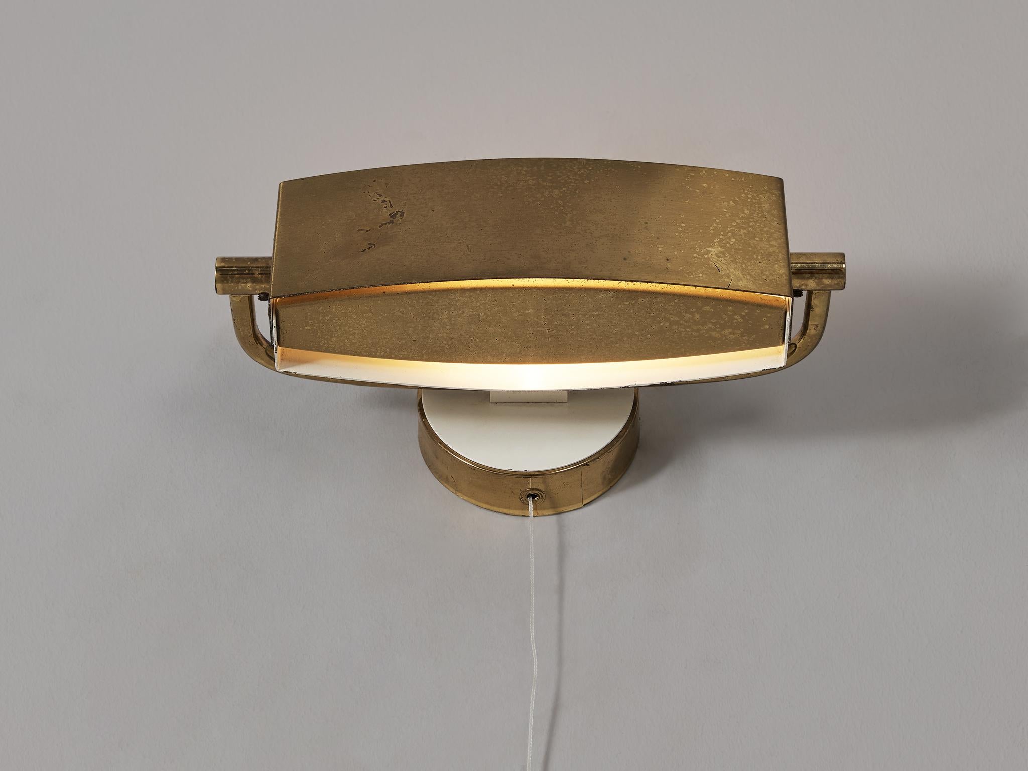 French Mid-Century Wall Lights in Brass  In Good Condition In Waalwijk, NL