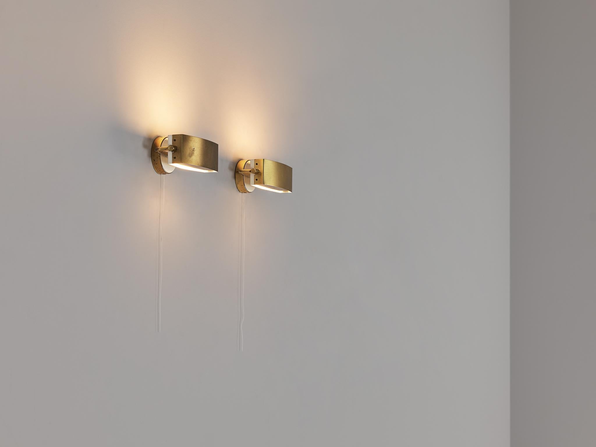Mid-20th Century French Mid-Century Wall Lights in Brass 