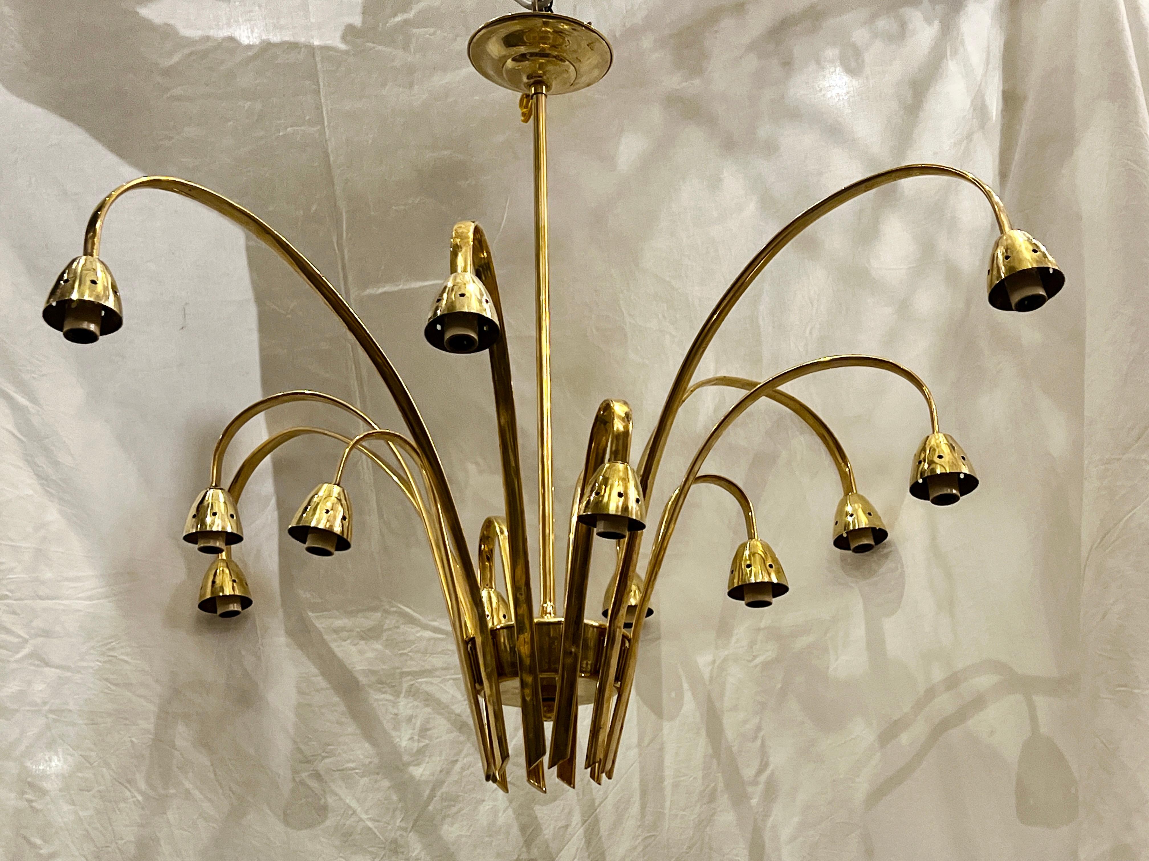 French Mid-Centrury Chandelier For Sale 1