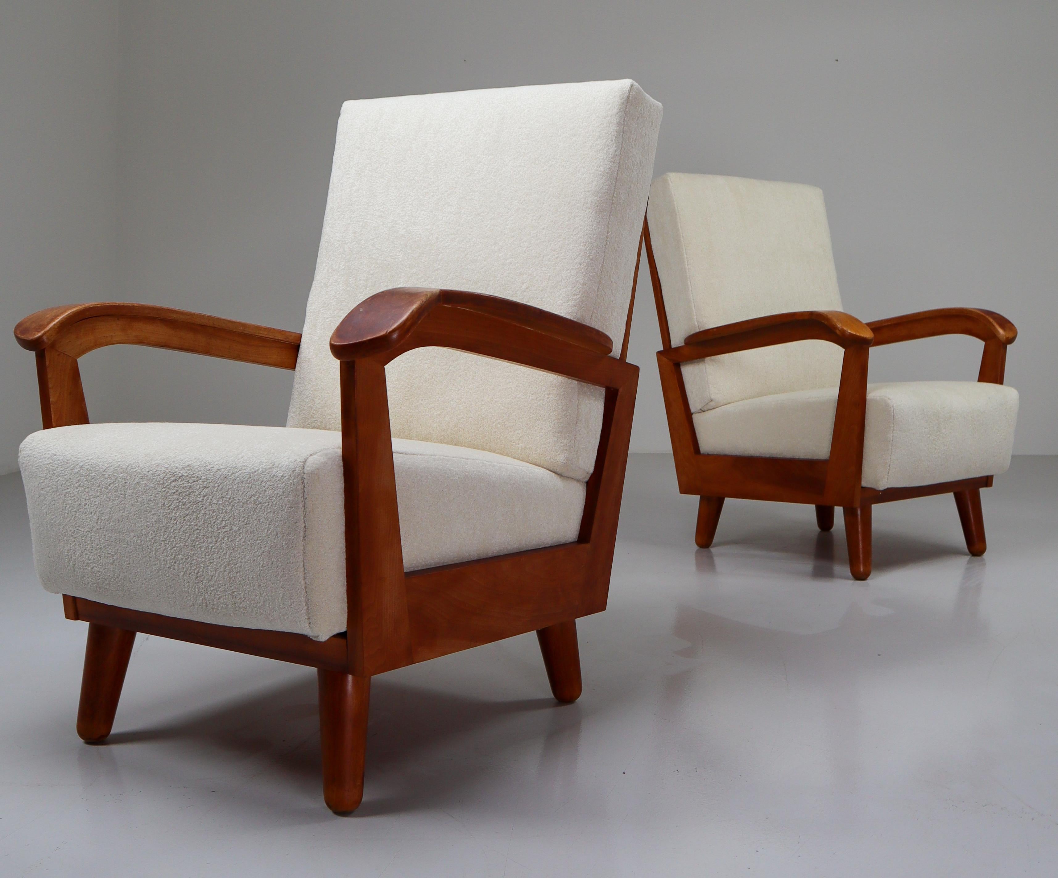 French Midcentury Armchairs in Walnut and Reupholstered in Off-White Wool Fabric 1