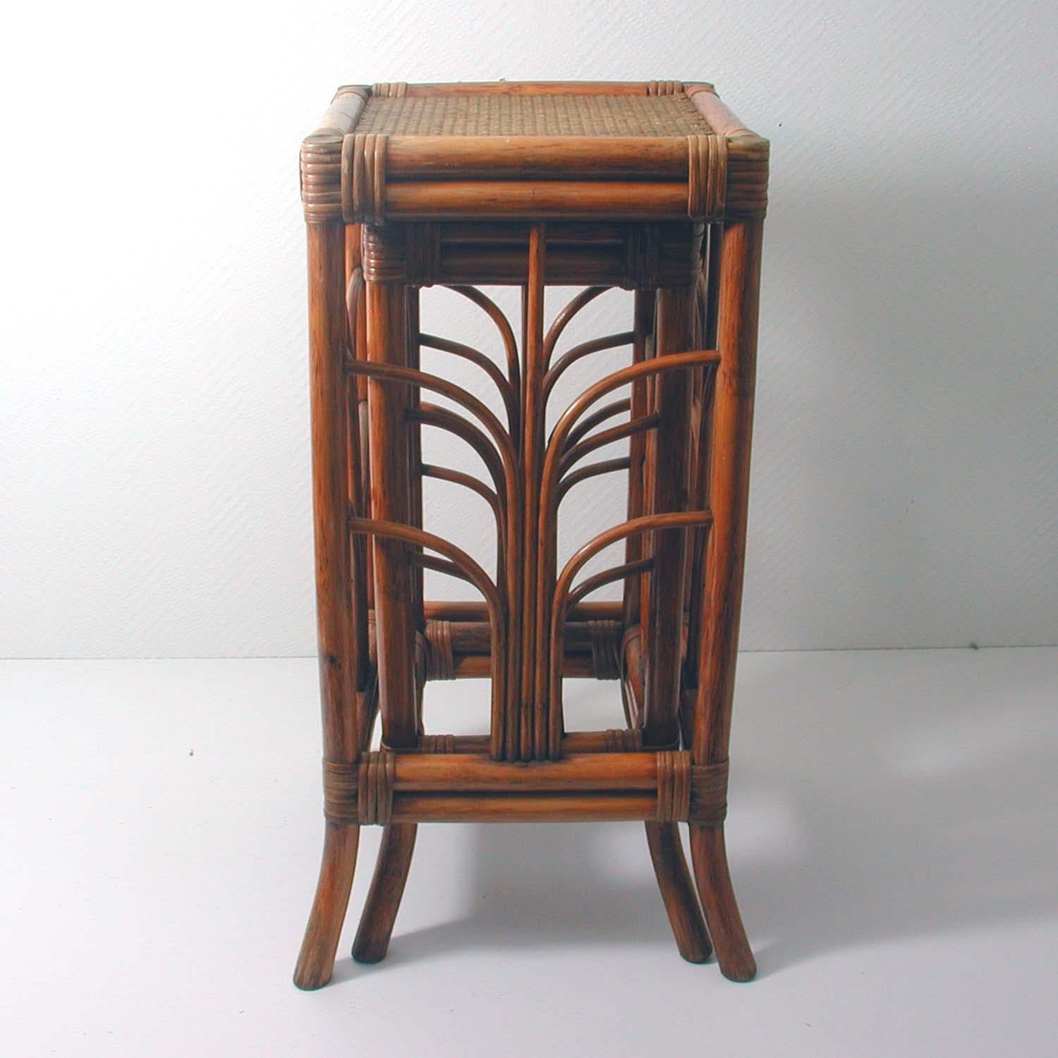 French Midcentury Art Nouveau Style Bamboo Nesting Tables Side End Tables, 1950s 7