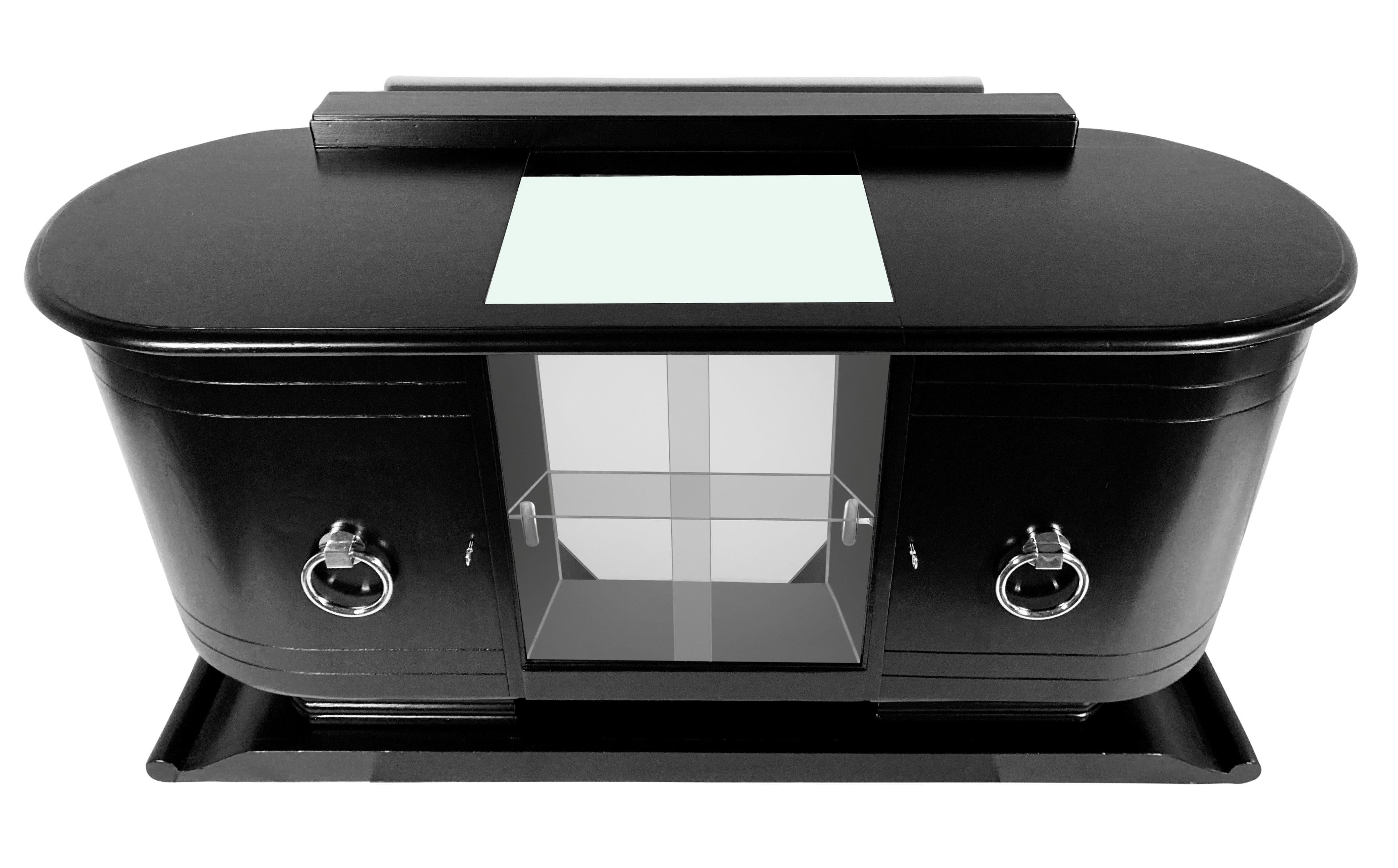 French Midcentury black Lacquered Bar Cabinet For Sale 3