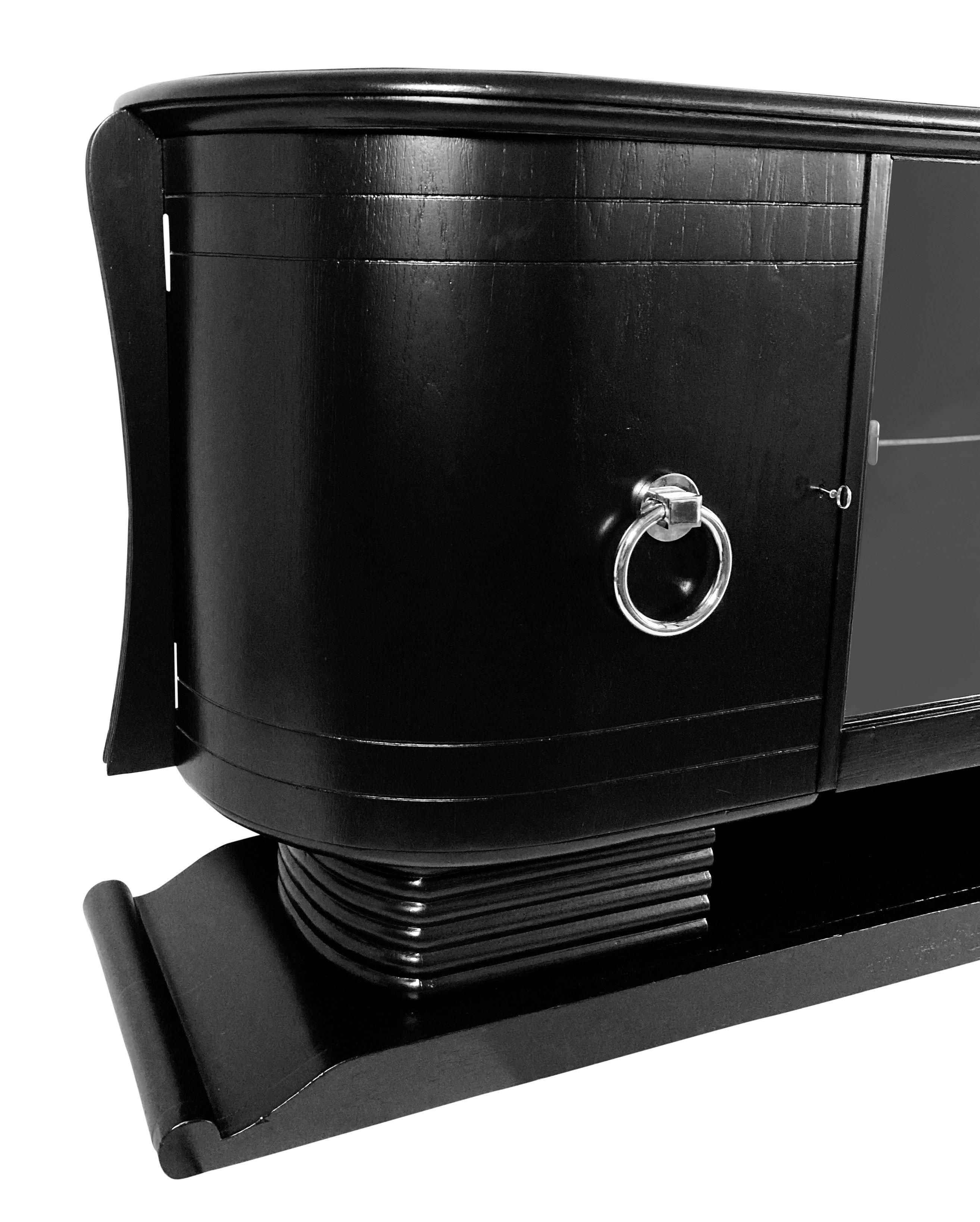 French Midcentury black Lacquered Bar Cabinet For Sale 1