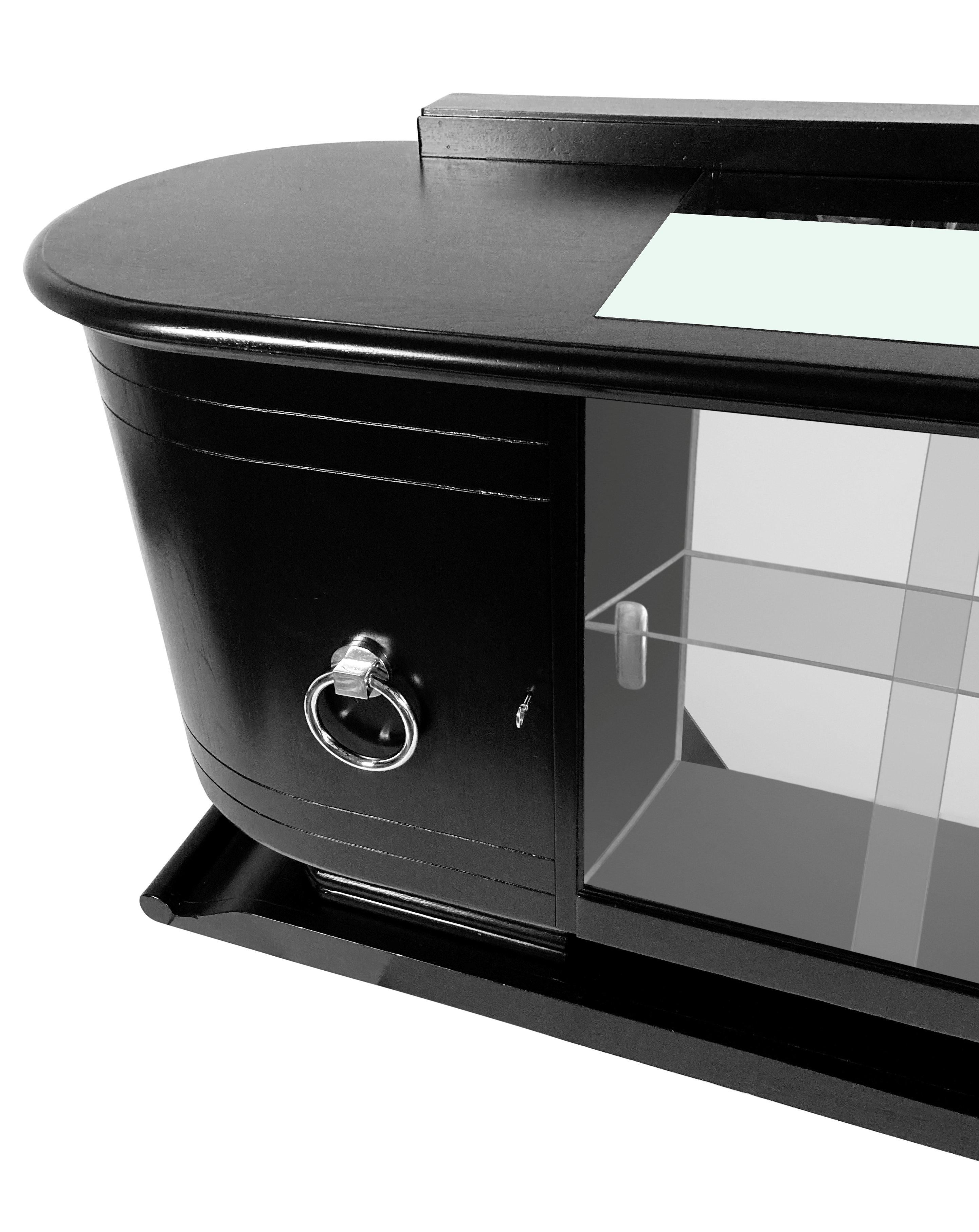 French Midcentury black Lacquered Bar Cabinet For Sale 2