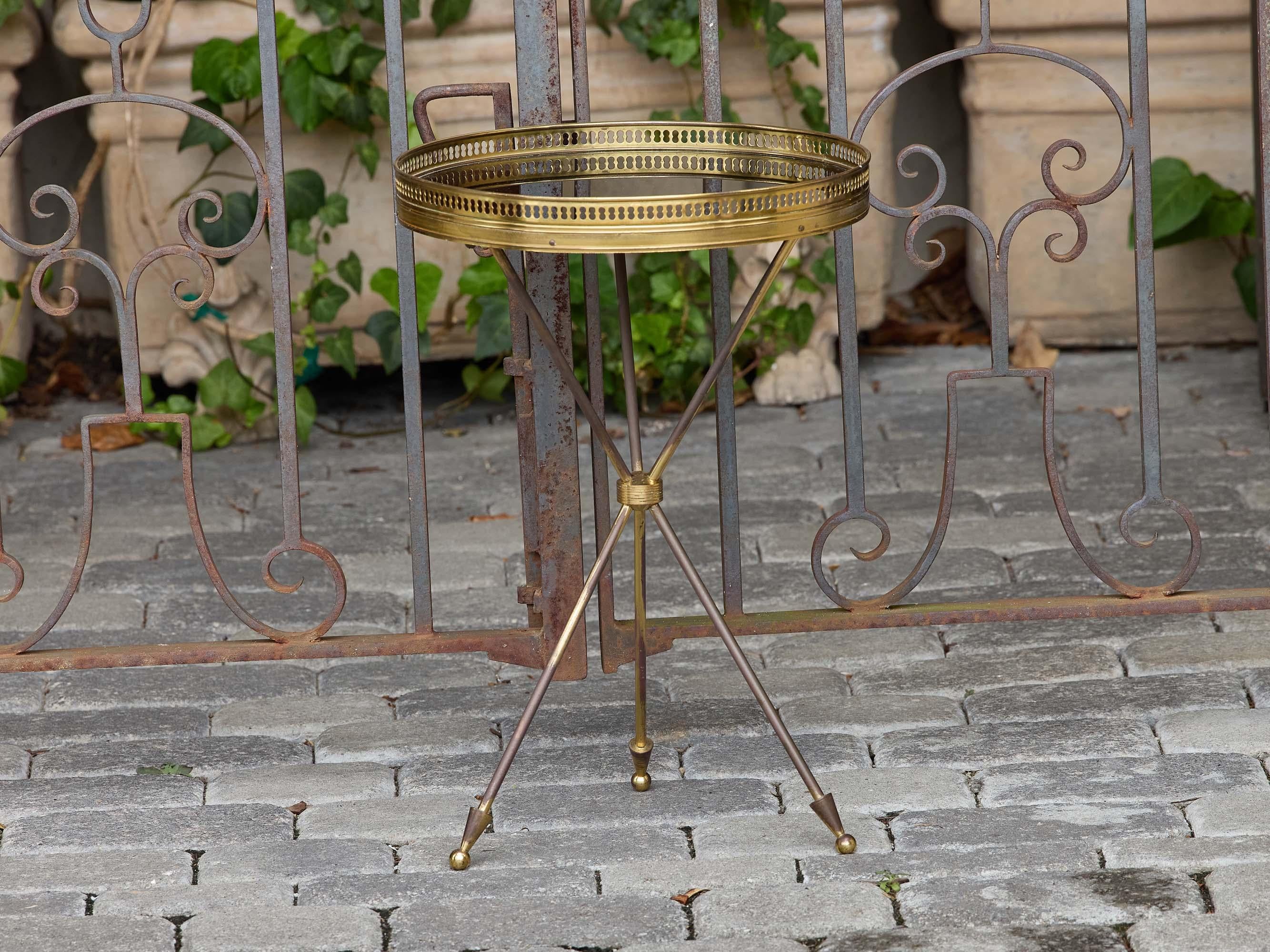 Mid-Century Modern French Midcentury Brass Gueridon Side Table with Mirrored Top and Tripod Base For Sale