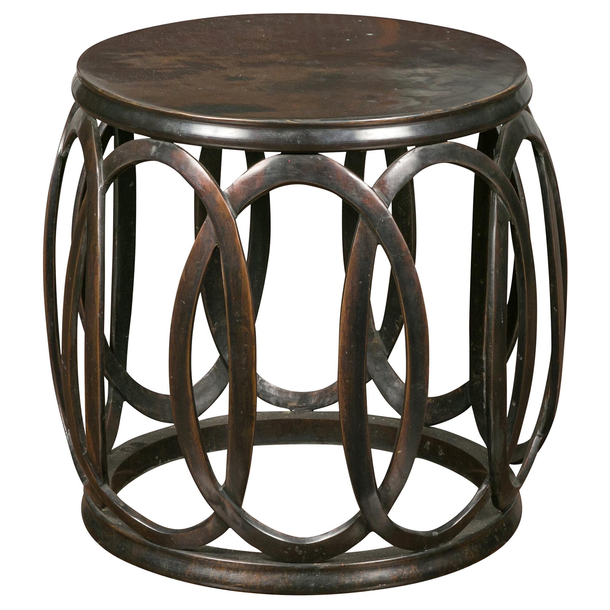 Table à boire en bronze du milieu du siècle dernier avec motifs ovales entrelacés