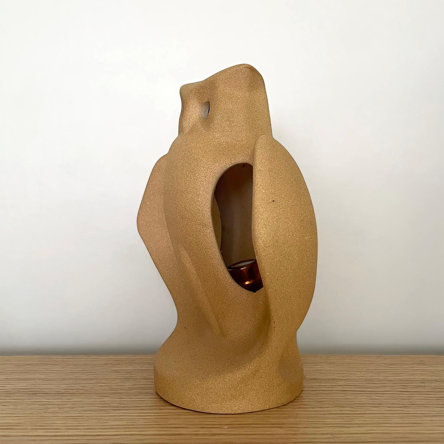 French, Mid-Century Ceramic Zoomorphic Owl Lamp In Good Condition For Sale In Los Angeles, CA