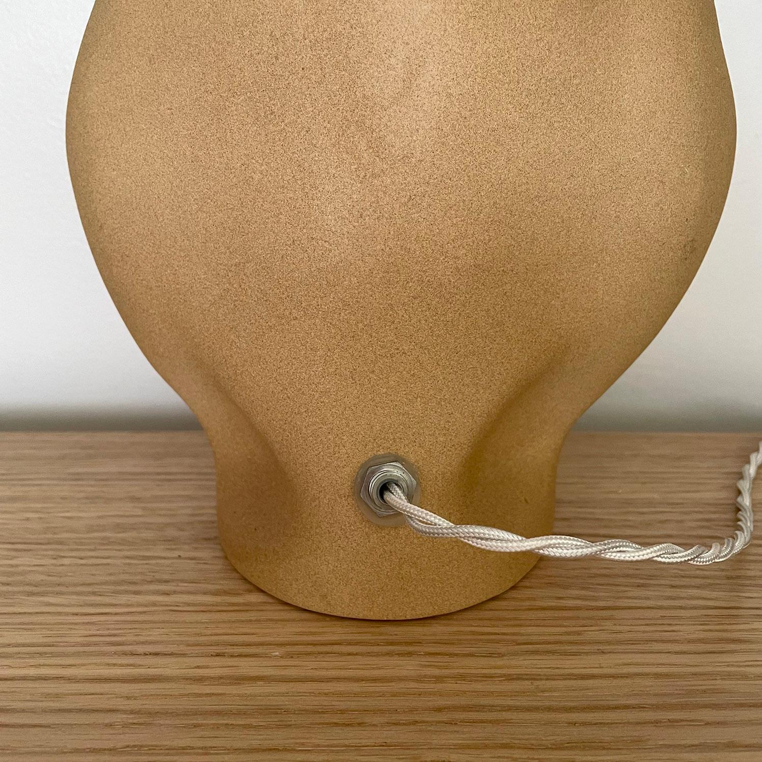 French, Mid-Century Ceramic Zoomorphic Owl Lamp For Sale 1