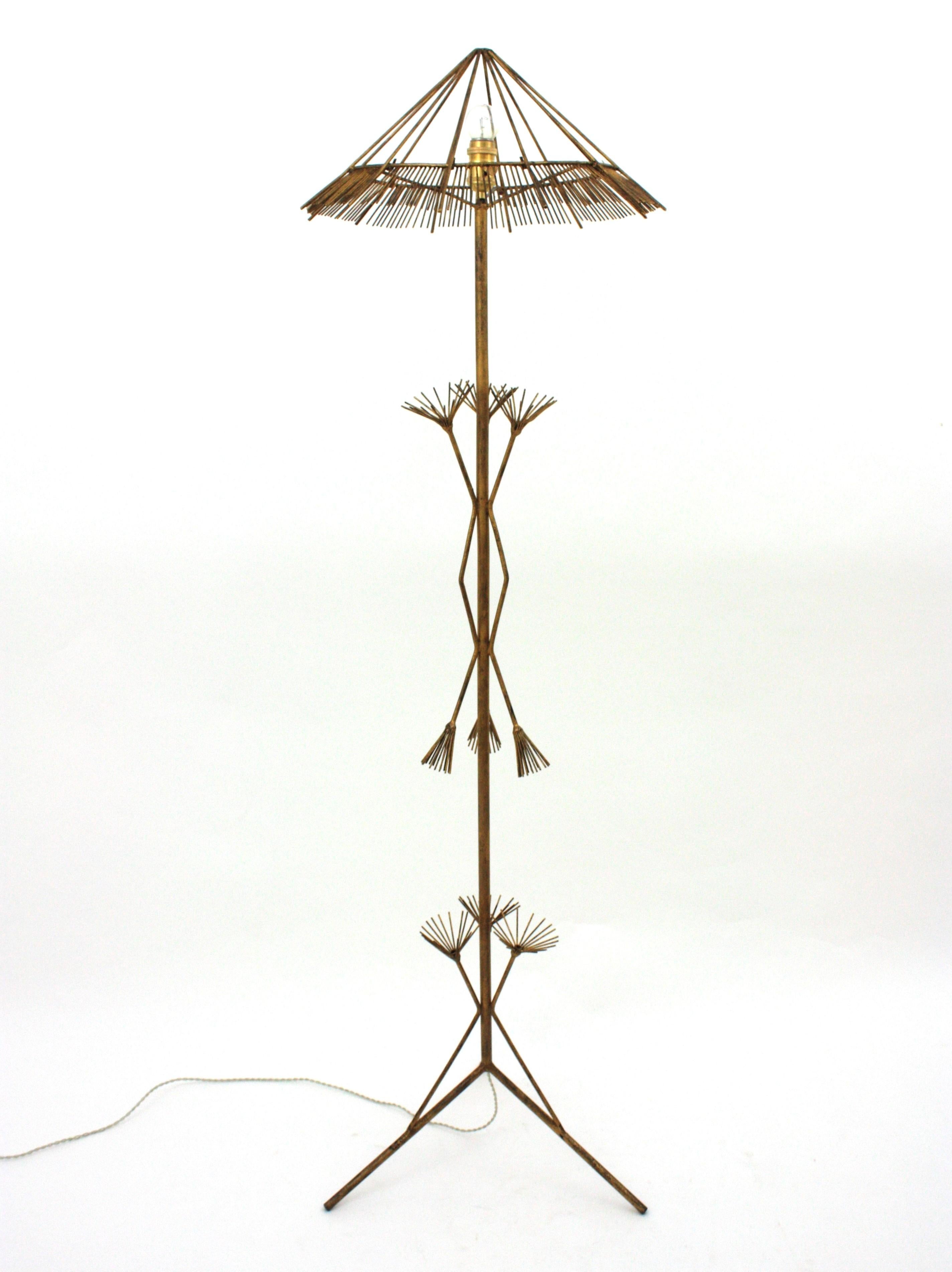 French Midcentury Chinoiserie Gilt Metal Tripod Floor Lamp For Sale 4