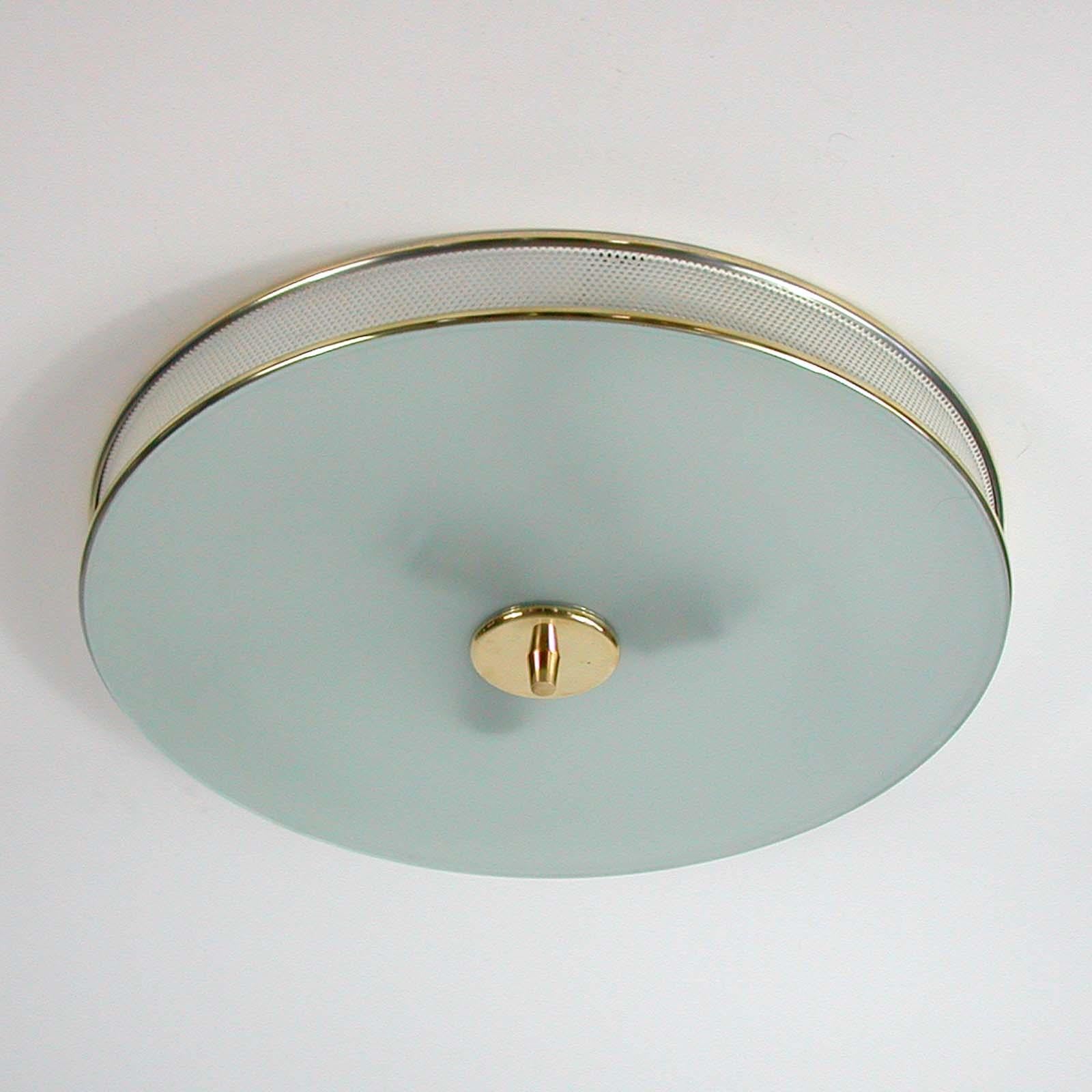 Lacquered French Midcentury Cream White and Brass Mategot Style Flush Mount, 1950s For Sale