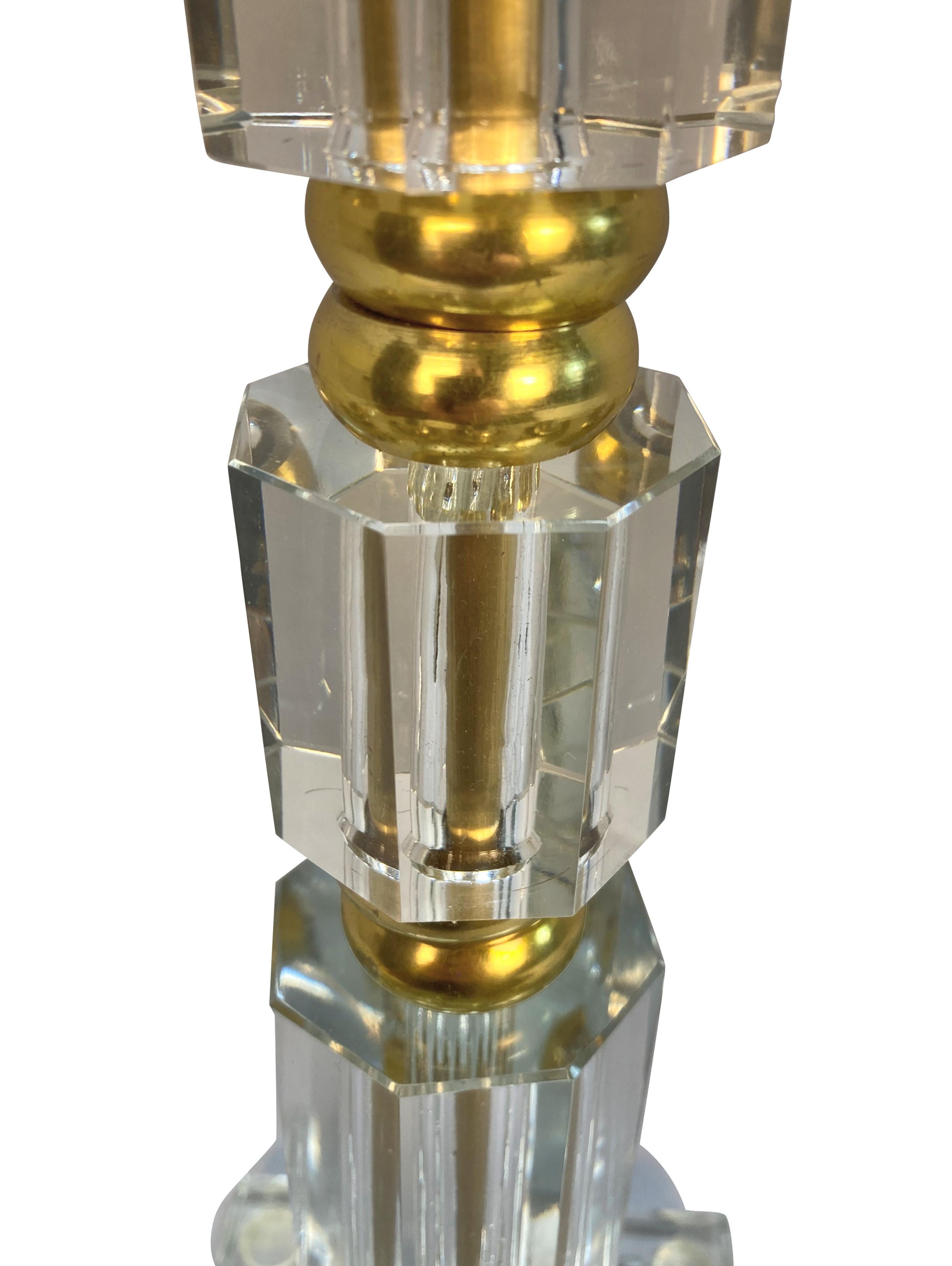 Französisch Midcentury Cut Glas Tischlampe im Zustand „Gut“ im Angebot in Kent, Dover