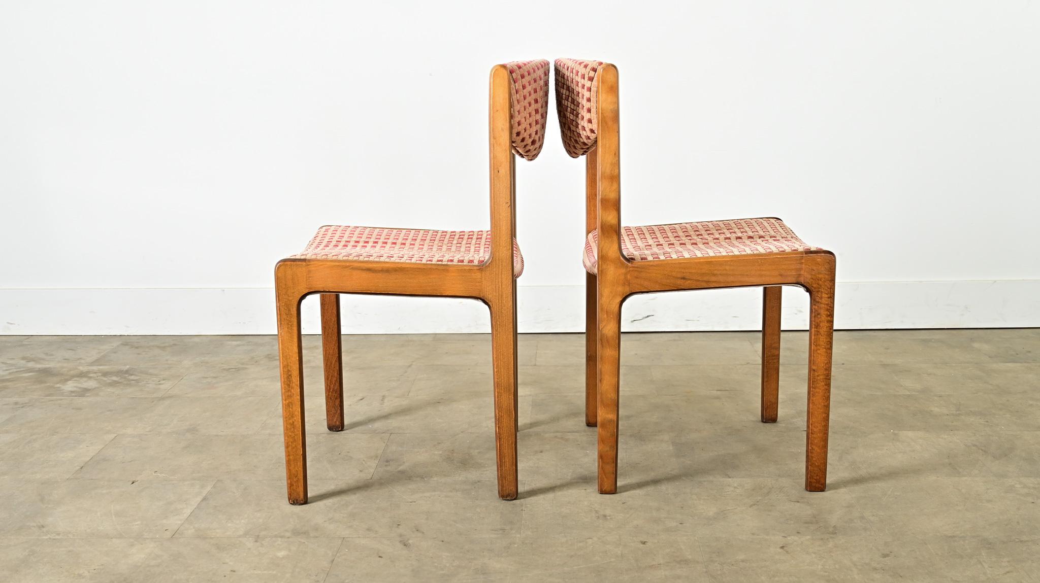 Sedie da pranzo francesi del Medioevo - Set di 6 in vendita 3