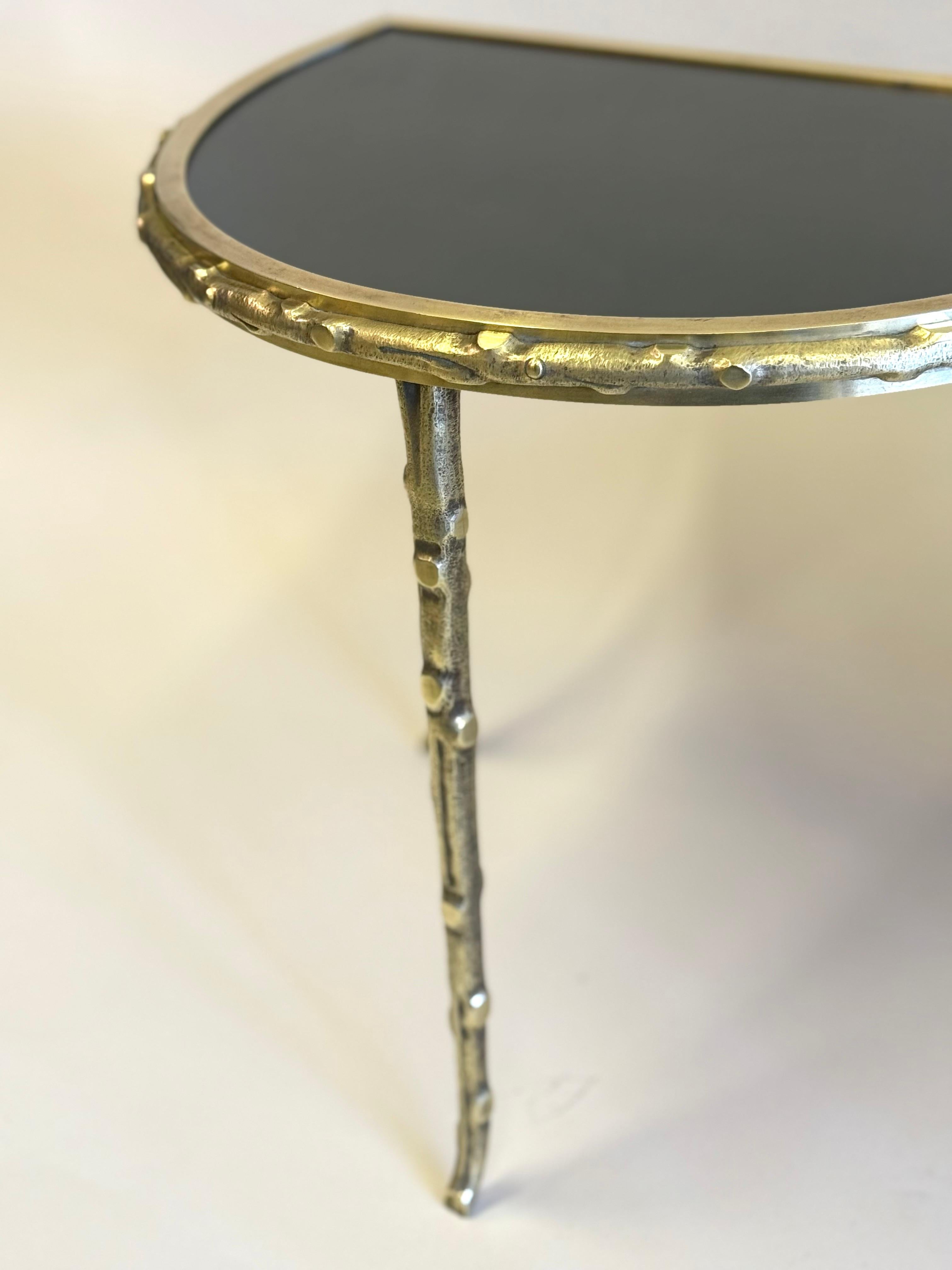 Französisch Midcentury Vergoldete Bronze Faux  Couchtisch aus Bambus und Opal, Maison Bagues im Angebot 2