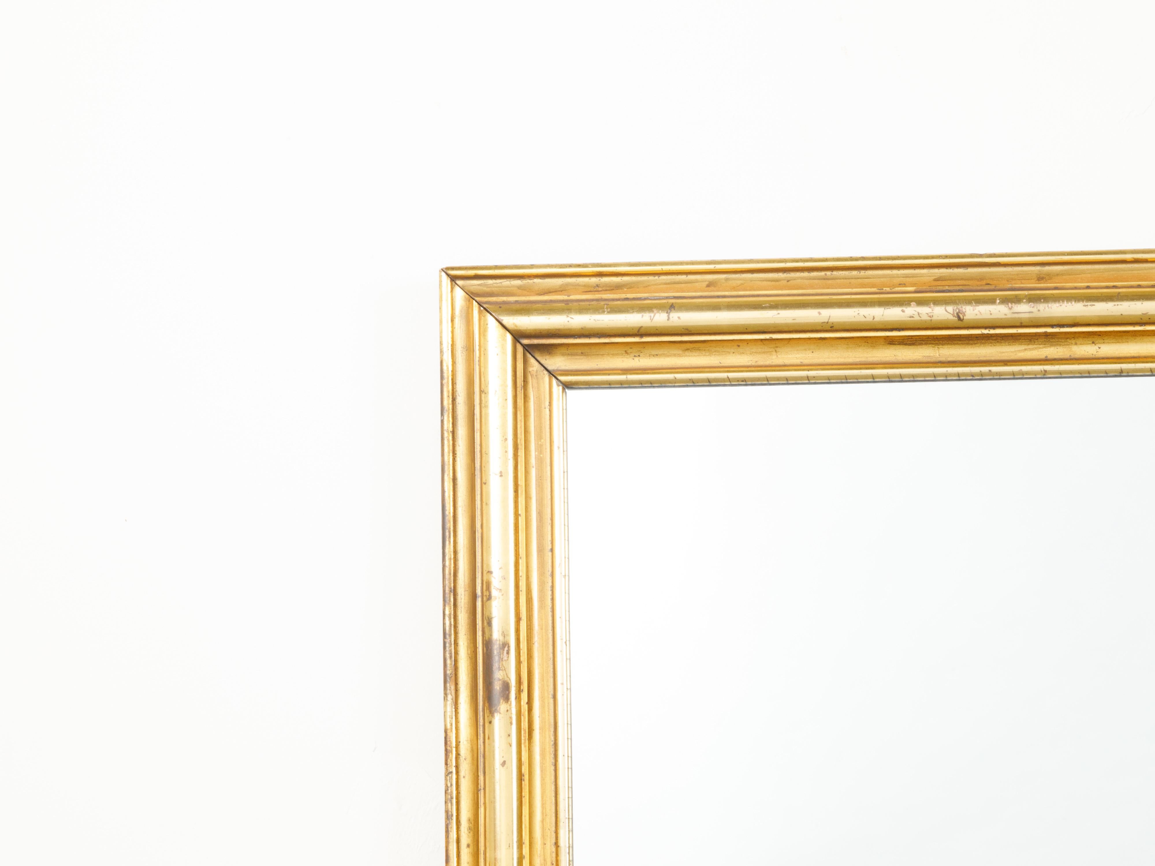 French Mid-Century Giltwood Rectangular Mirror with Molded Accents For Sale 1